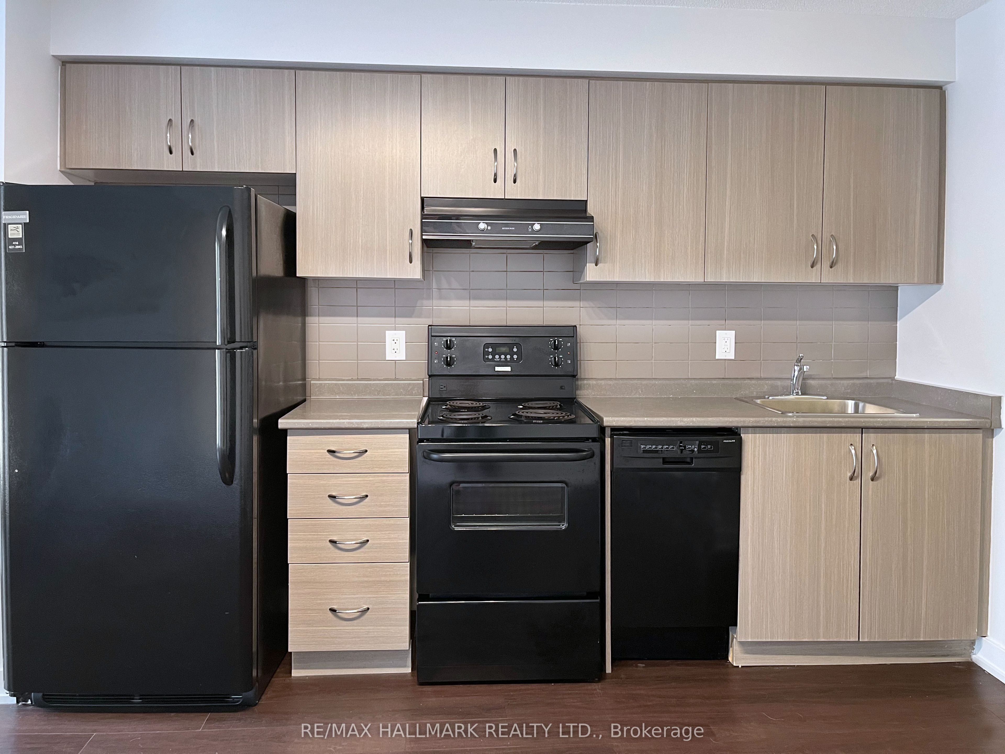 132 Berkeley Street 1004, Toronto, ON M5A 0H6 photo 4