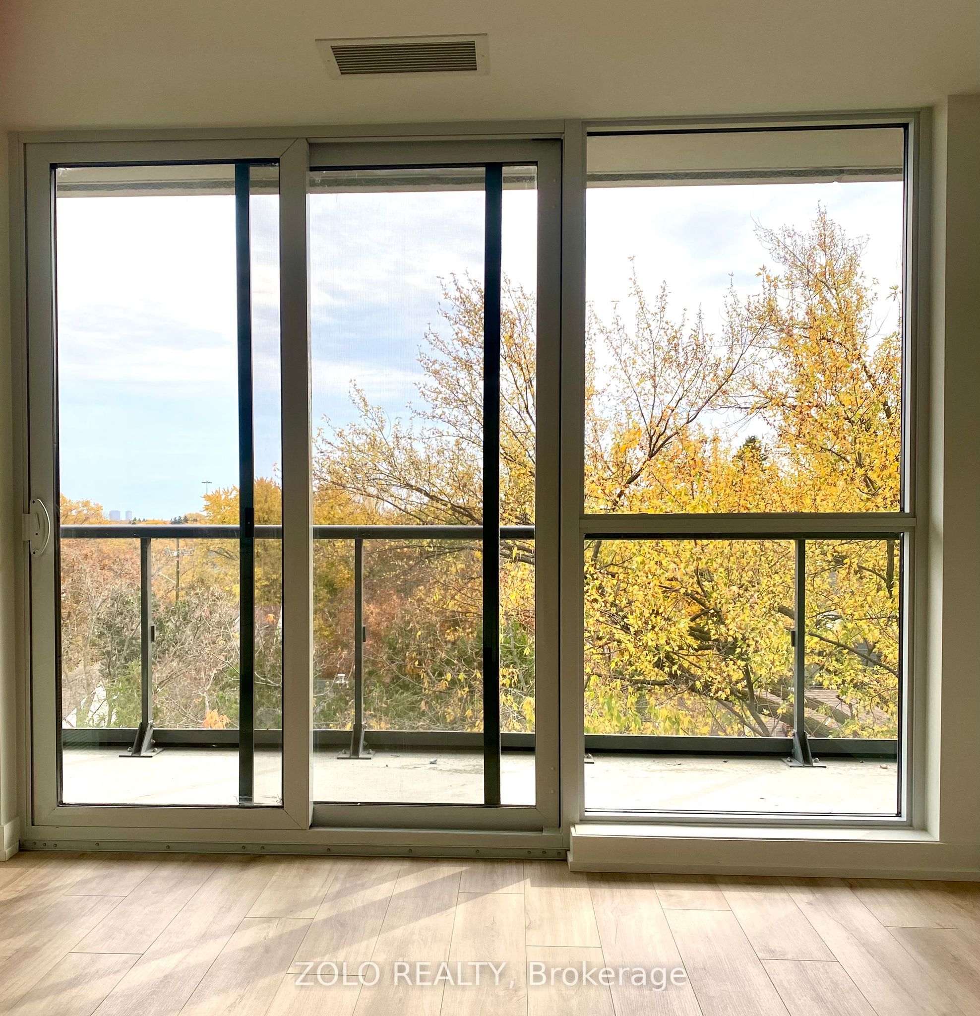 181 Sheppard Avenue E 409, Toronto, ON M2N 3A6 photo 5