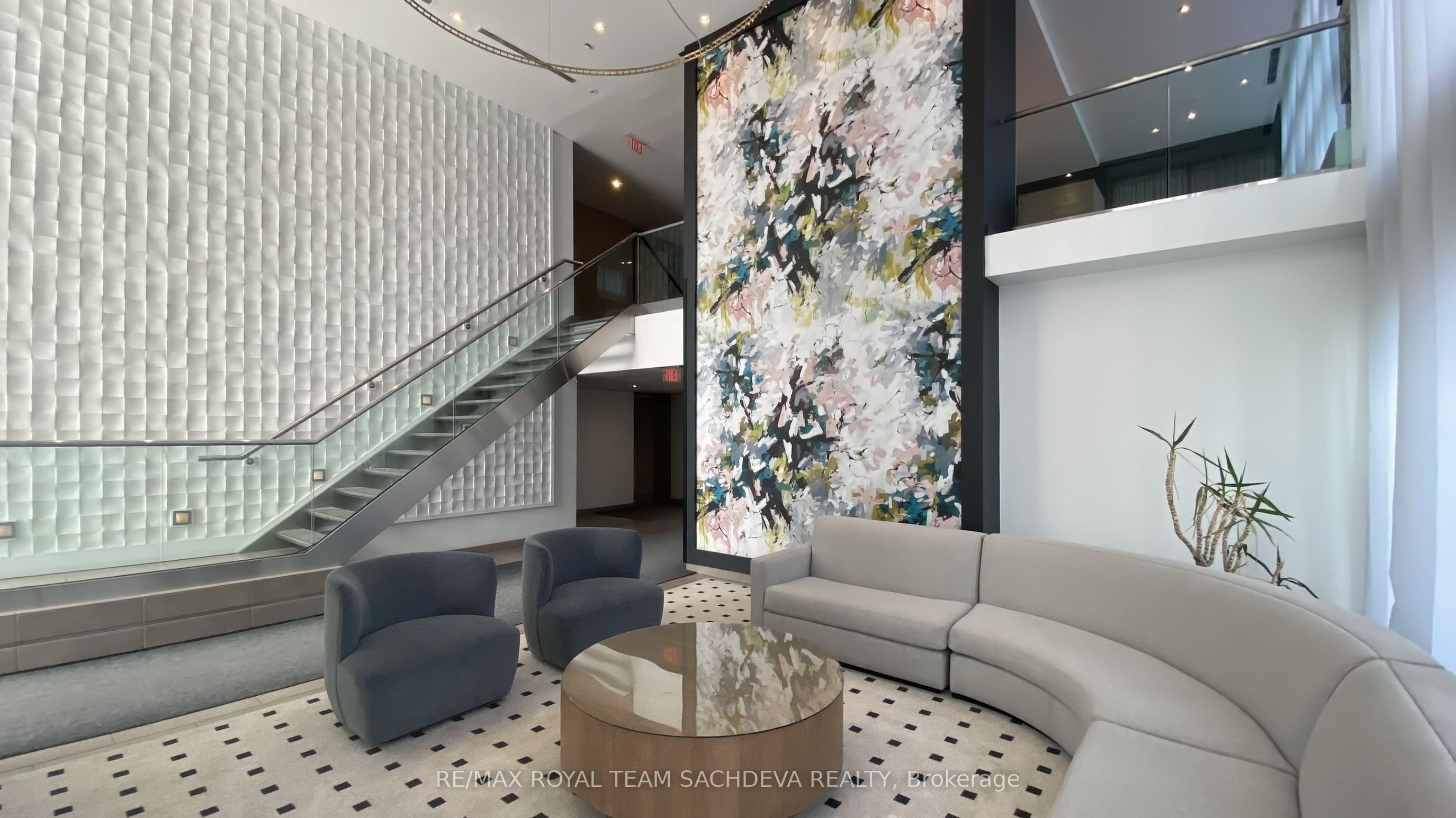 15 Fort York Boulevard 1610, Toronto, ON M5V 3Y4 photo 5