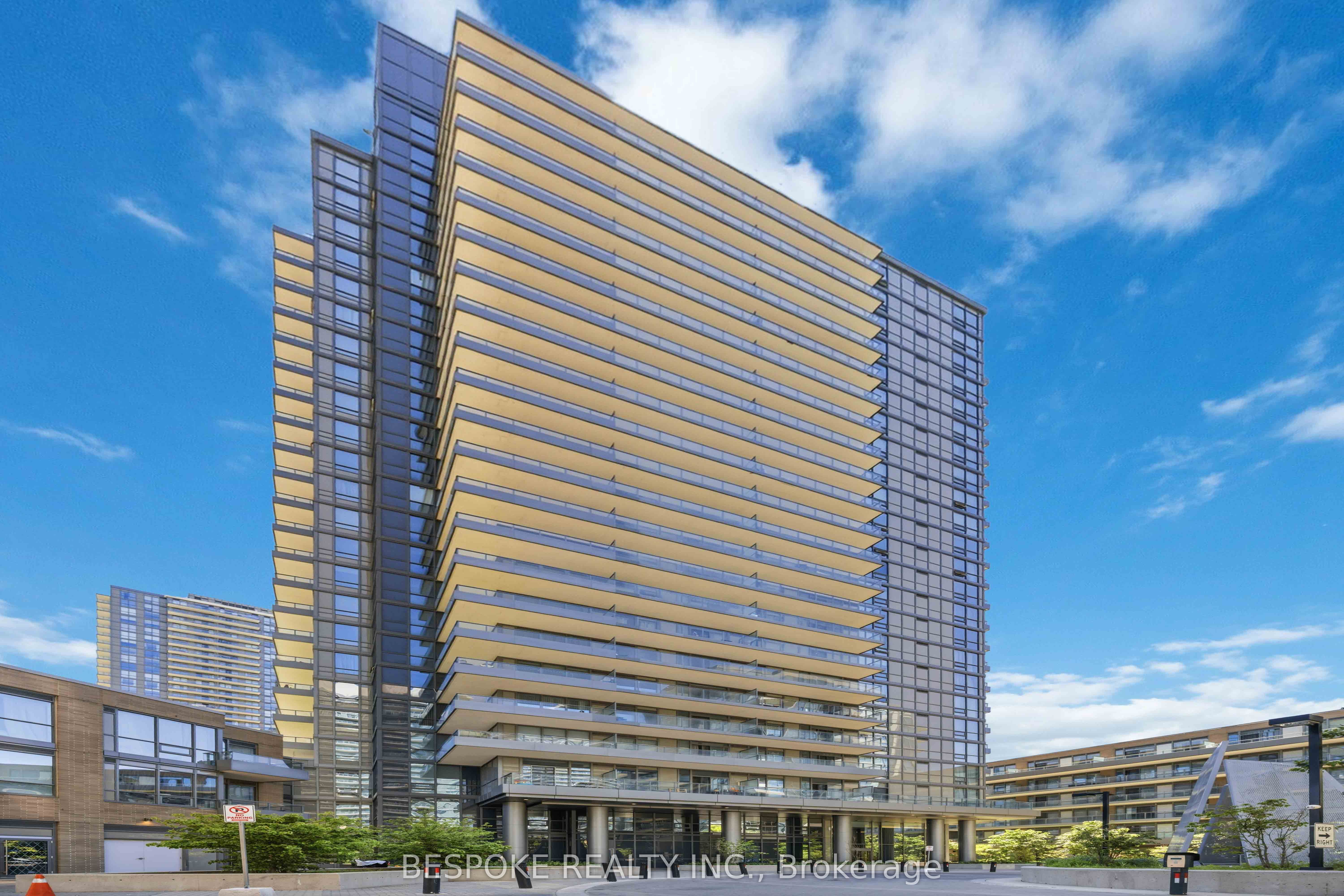 50 Forest Manor Road 710, Toronto, ON M2J 0E3