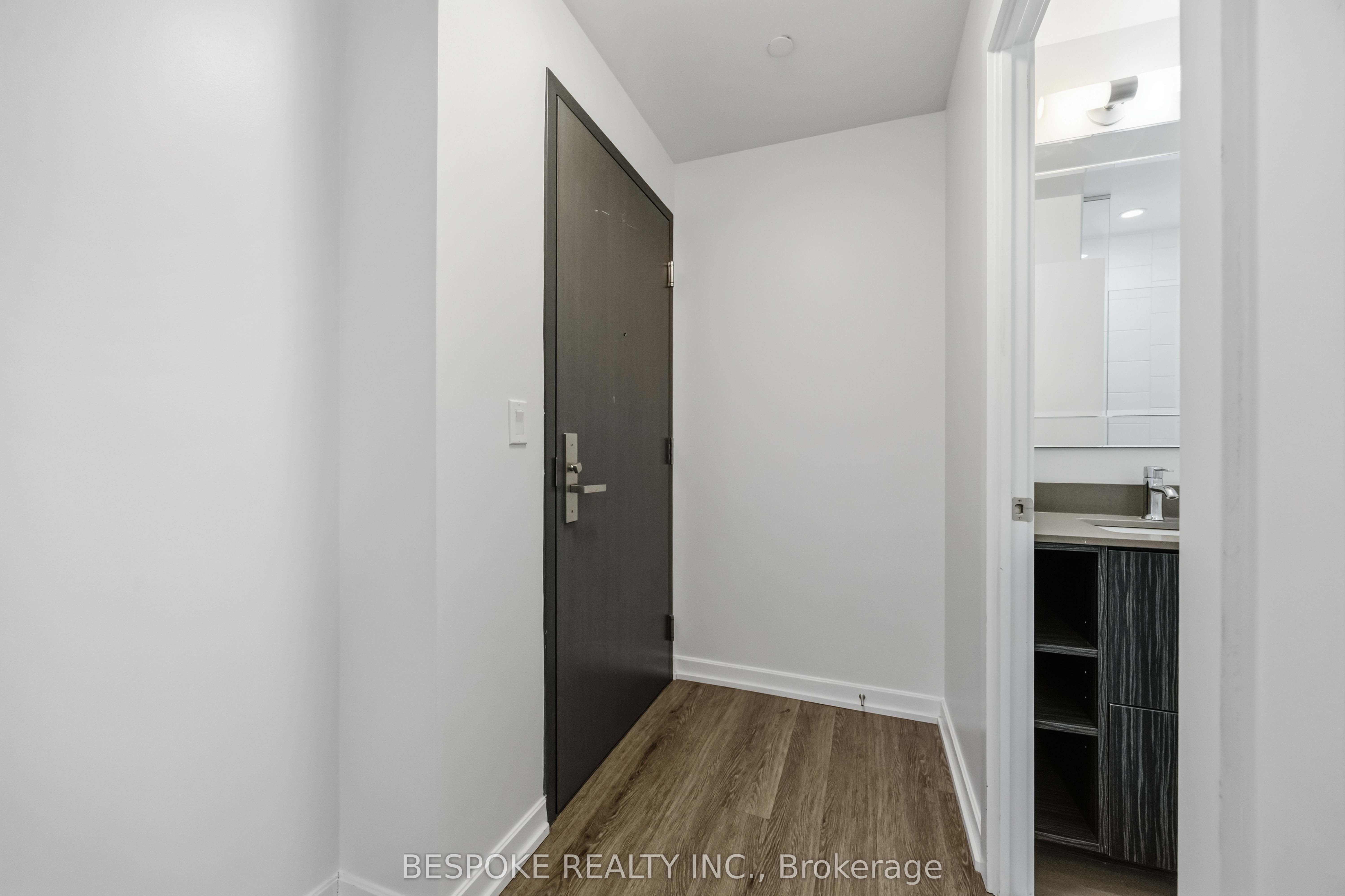 50 Forest Manor Road 710, Toronto, ON M2J 0E3 photo 5