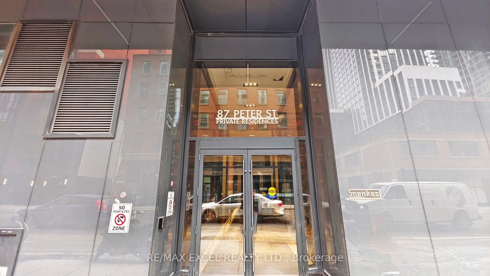 87 Peter Street 2507, Toronto, ON M5V 0P1 photo 3