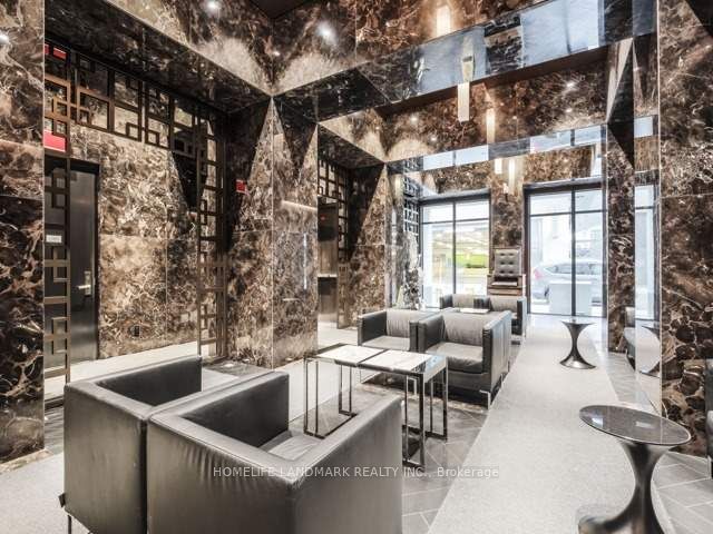 70 Temperance Street 2010, Toronto, ON M5H 0B1 photo 2