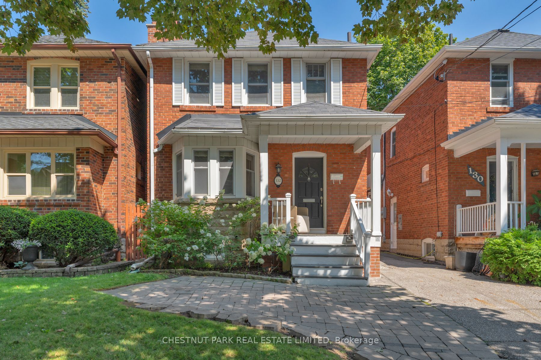 132 Cranbrooke Avenue, Toronto, ON M5M 1M5 photo 2