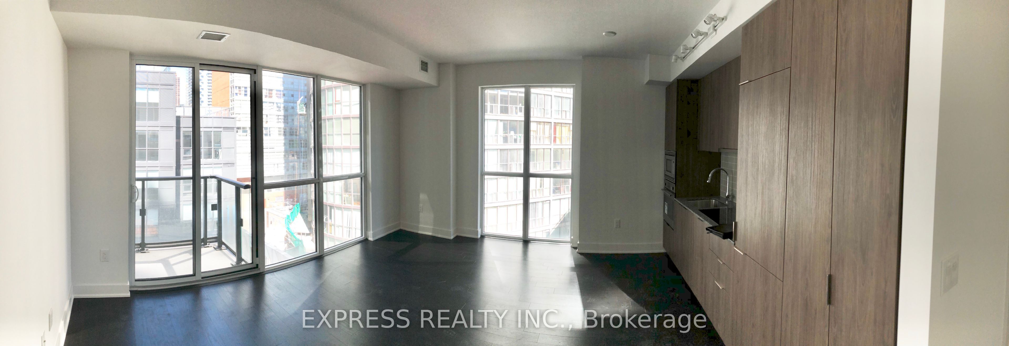 955 Bay Street 507, Toronto, ON M5S 0C6 photo 3