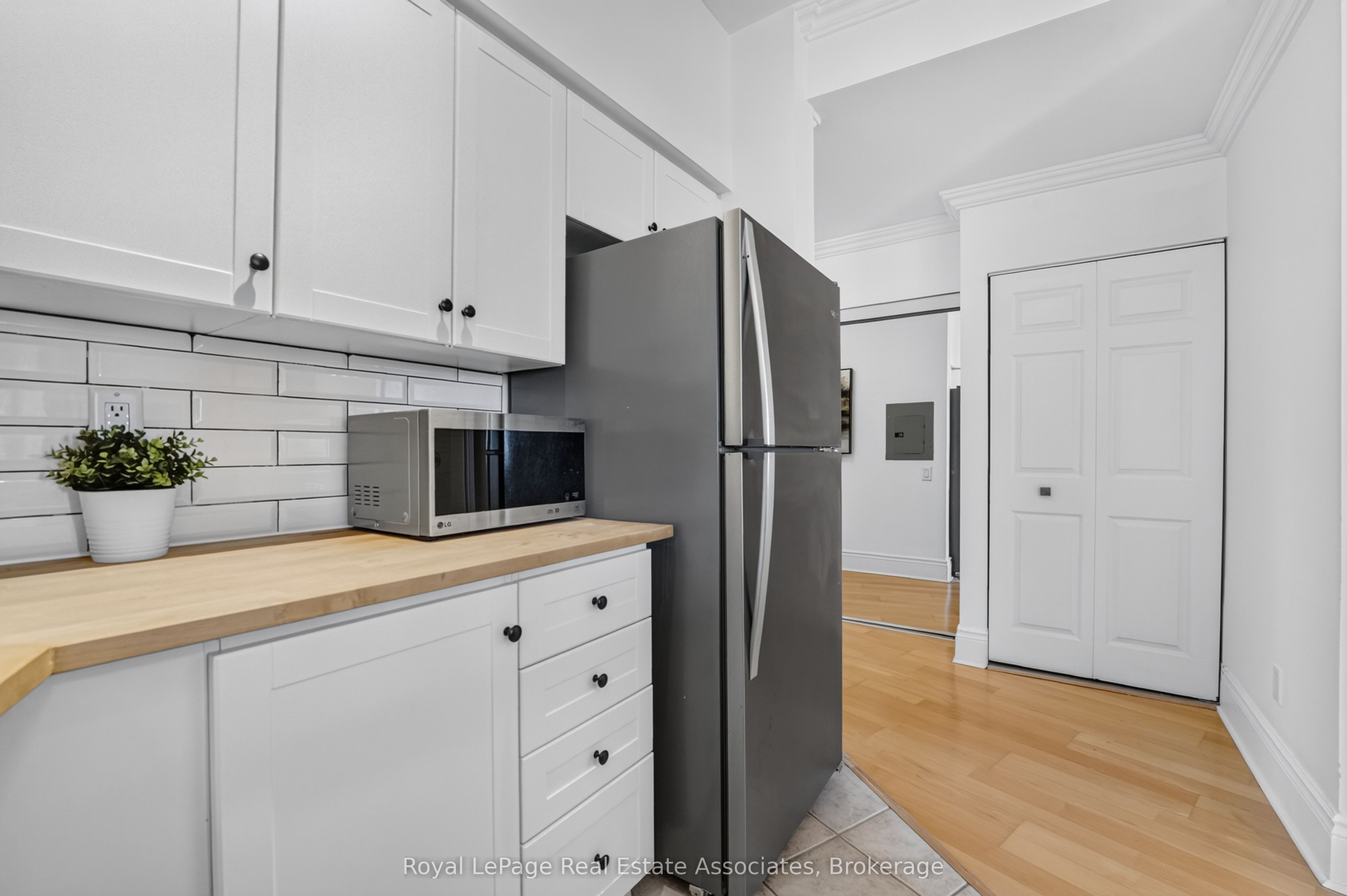 115 Richmond Street E 1006, Toronto, ON M5C 3H6 photo 5