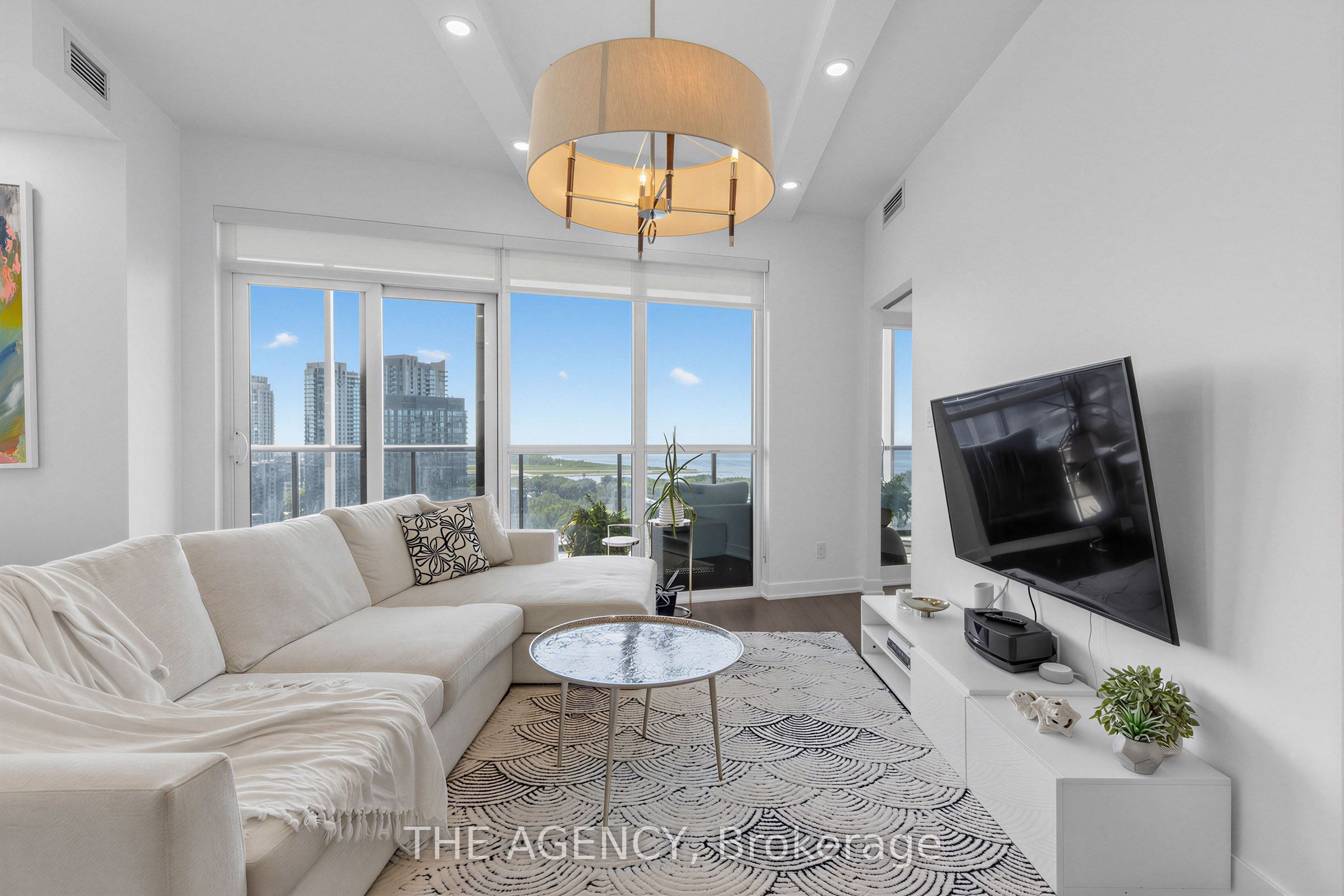 30 Ordnance Street 1811, Toronto, ON M6K 0C8 photo 4