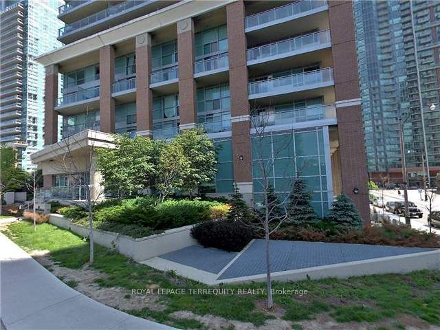 100 Western Battery Road 2008, Toronto, ON M6K 3S2