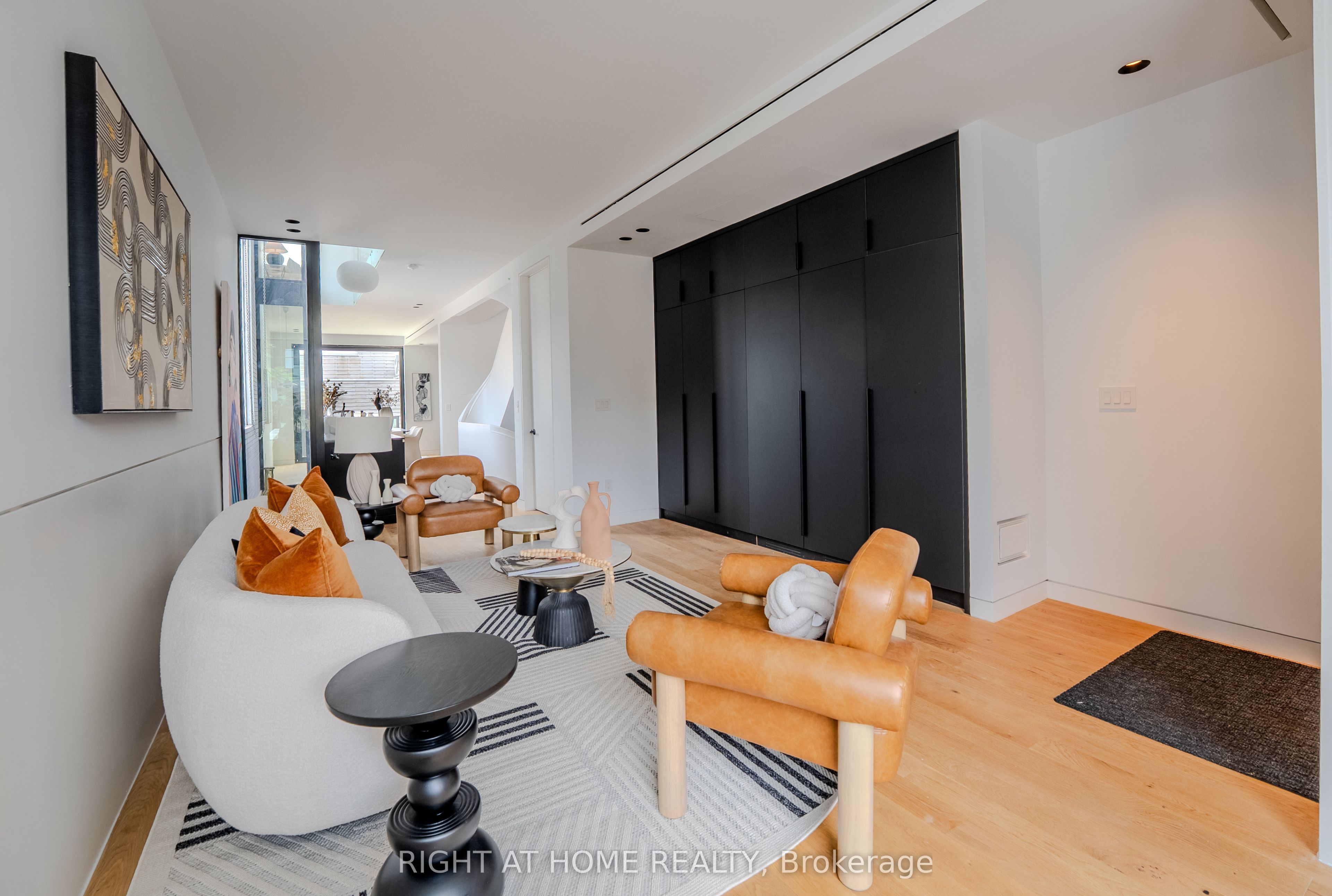 79 Northcote Avenue, Toronto, ON M6J 3K2 photo 4