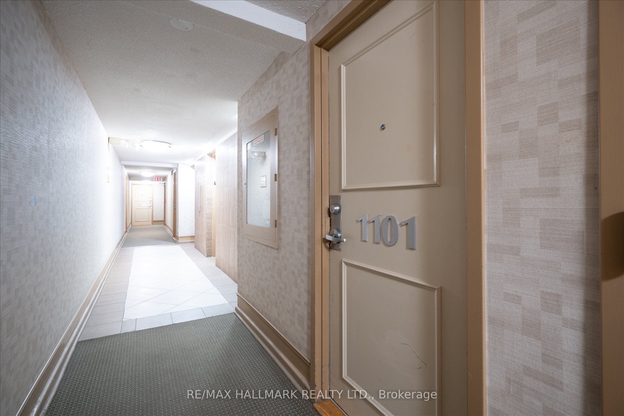 725 Don Mills Road 1101, Toronto, ON M3C 1S6 photo 4