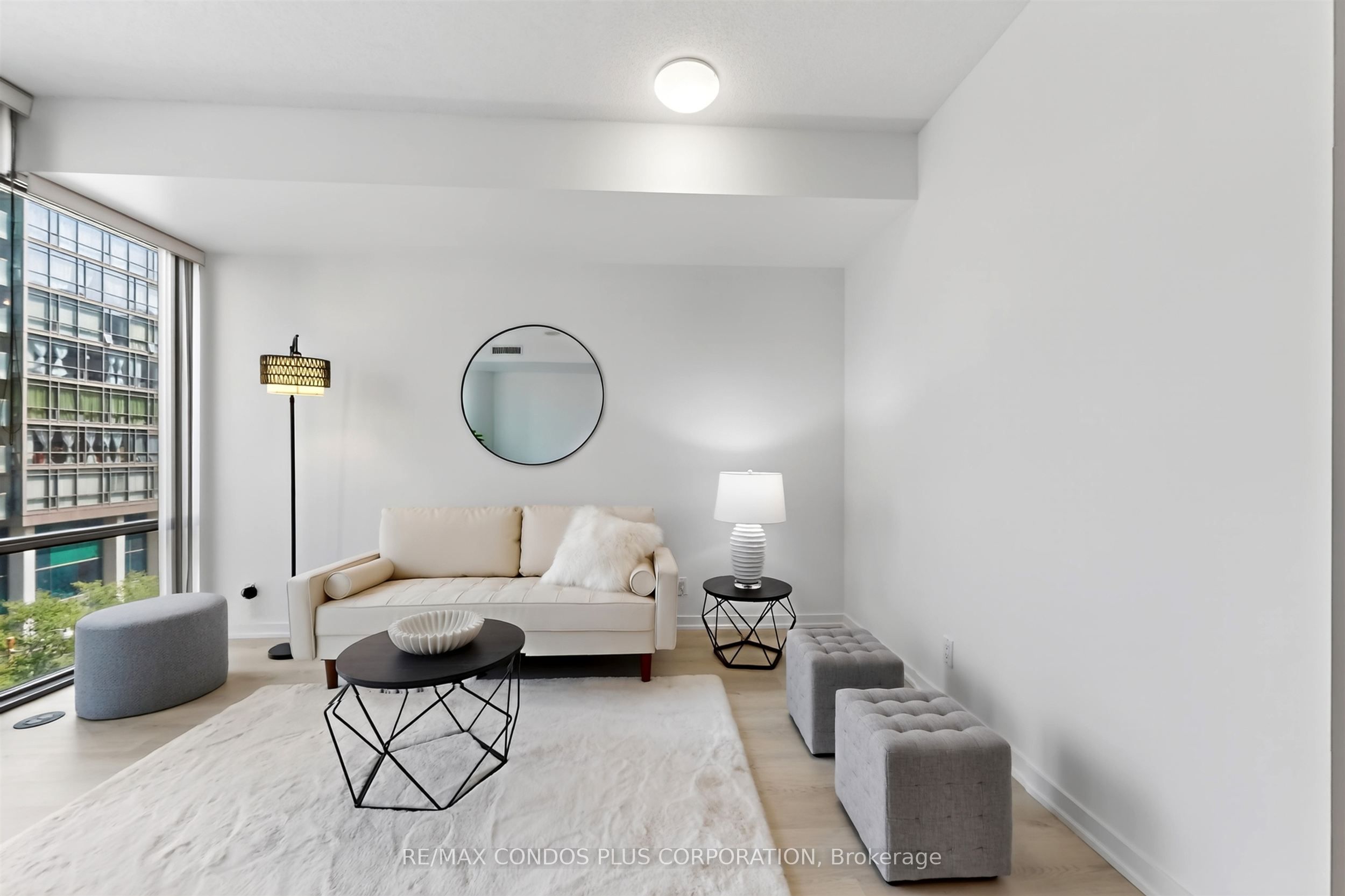 832 Bay Street 406, Toronto, ON M5S 1Z6 photo 5