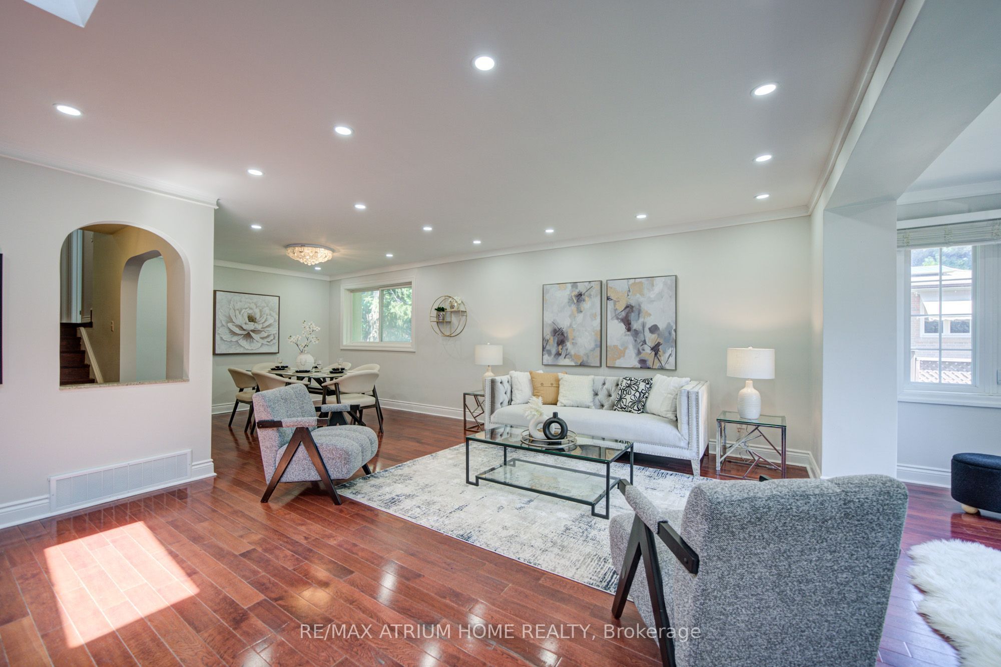 18 Doverwood Court, Toronto, ON M2M 2G7 photo 5