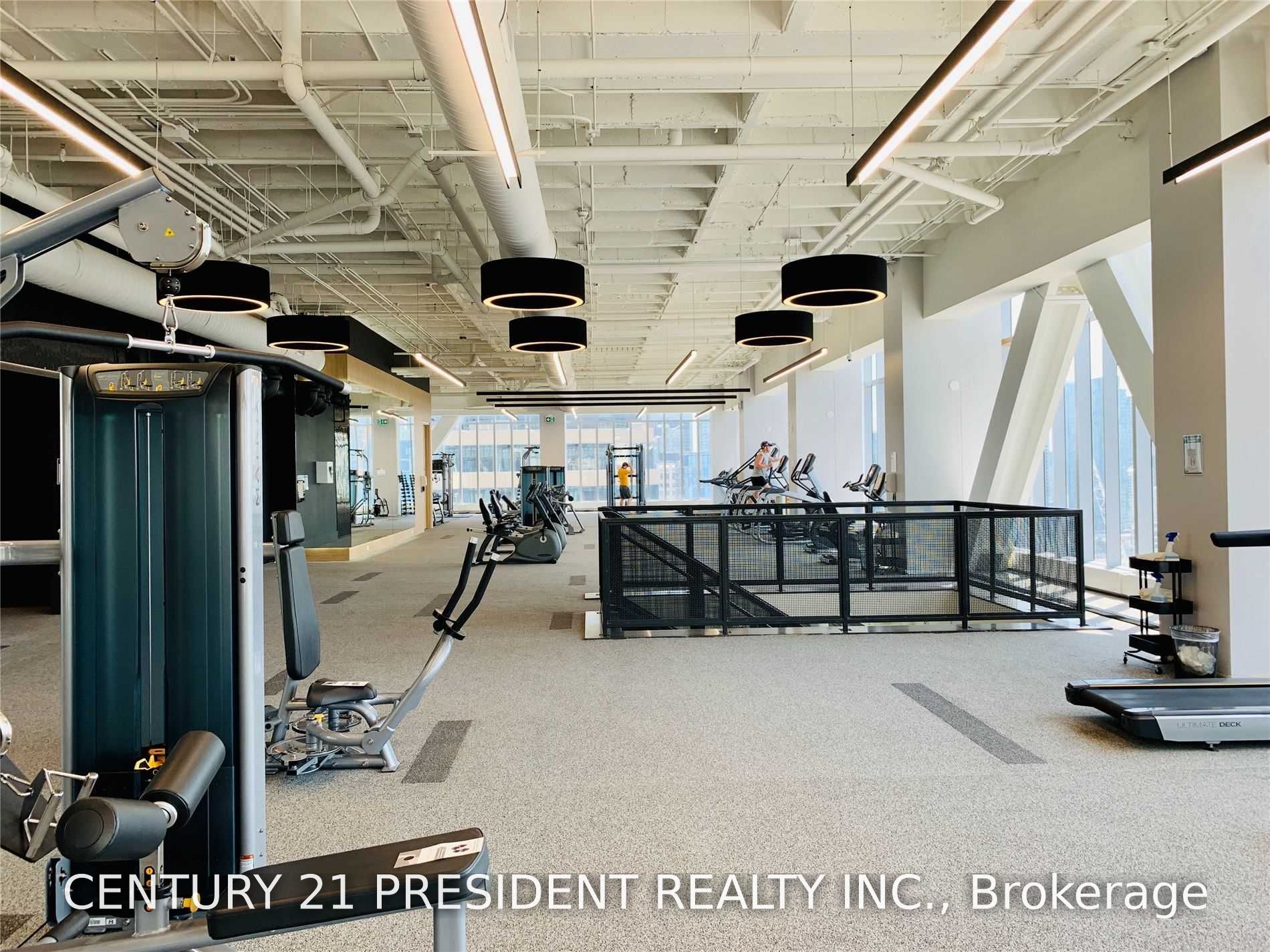 488 University Avenue 3608, Toronto, ON M5G 1V2 photo 2