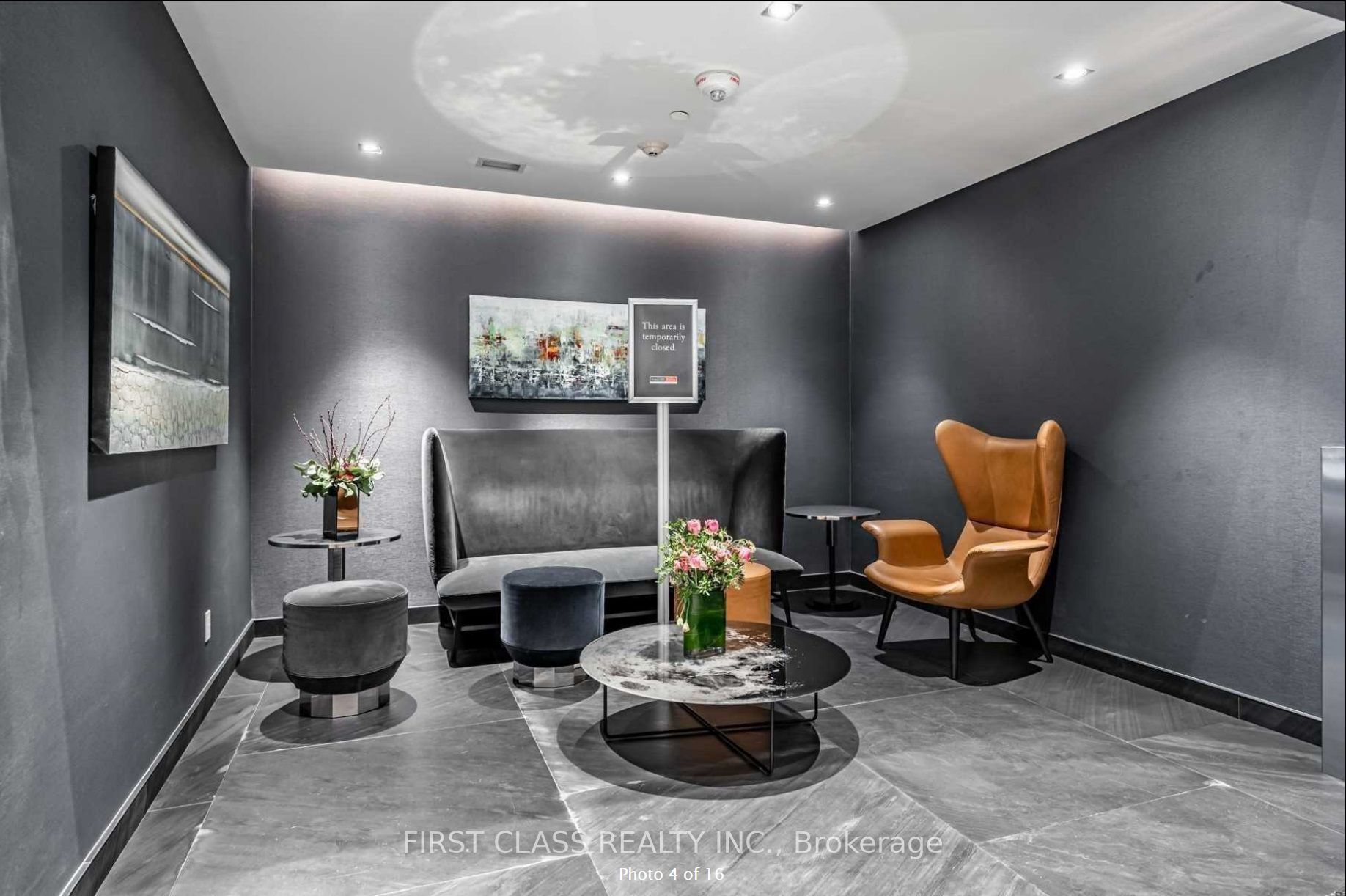 28 Wellesley Street E 3504, Toronto, ON M4Y 0C4 photo 3