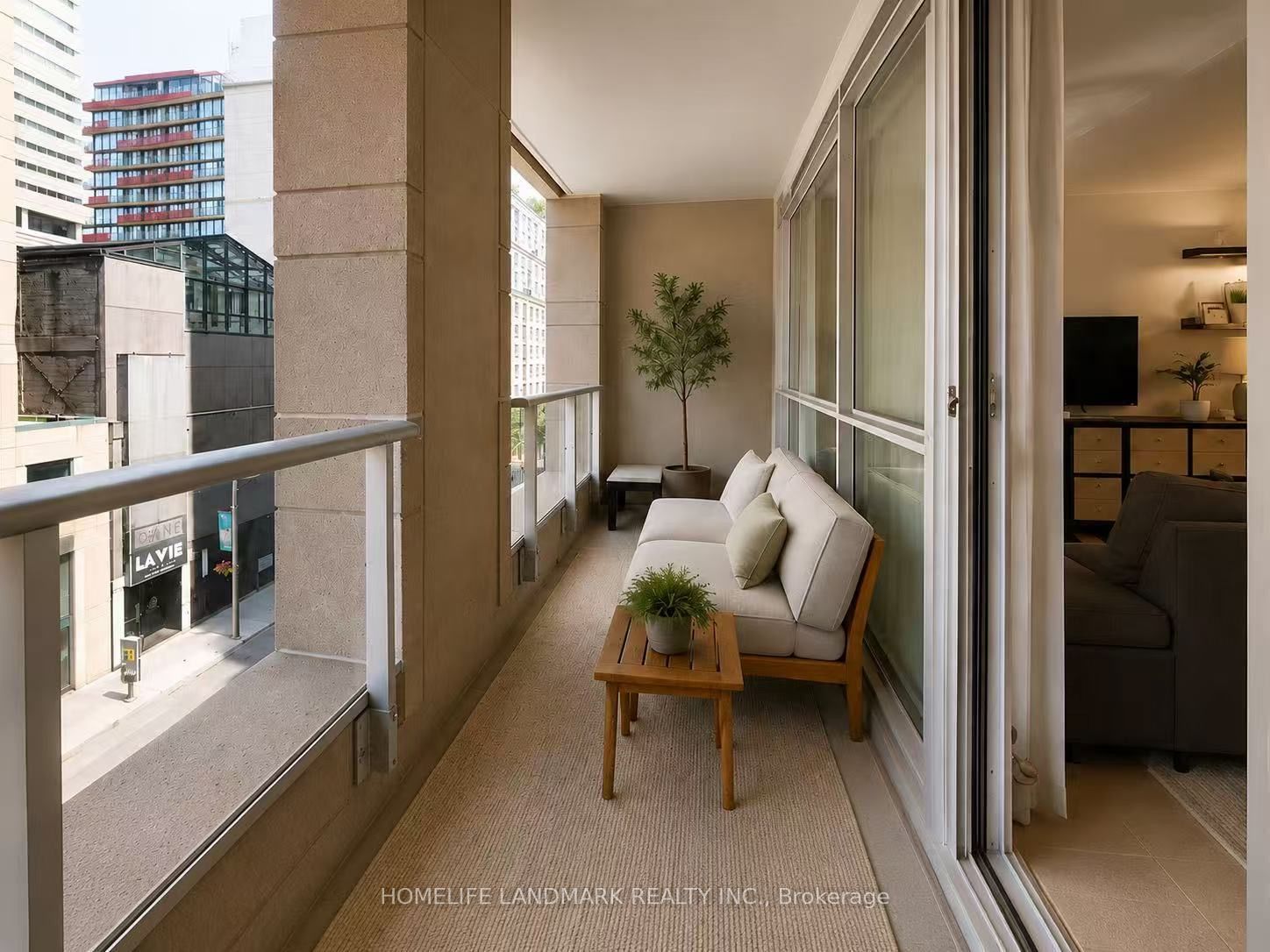 199 RICHMOND Street W 418, Toronto, ON M5V 0H4 photo 3