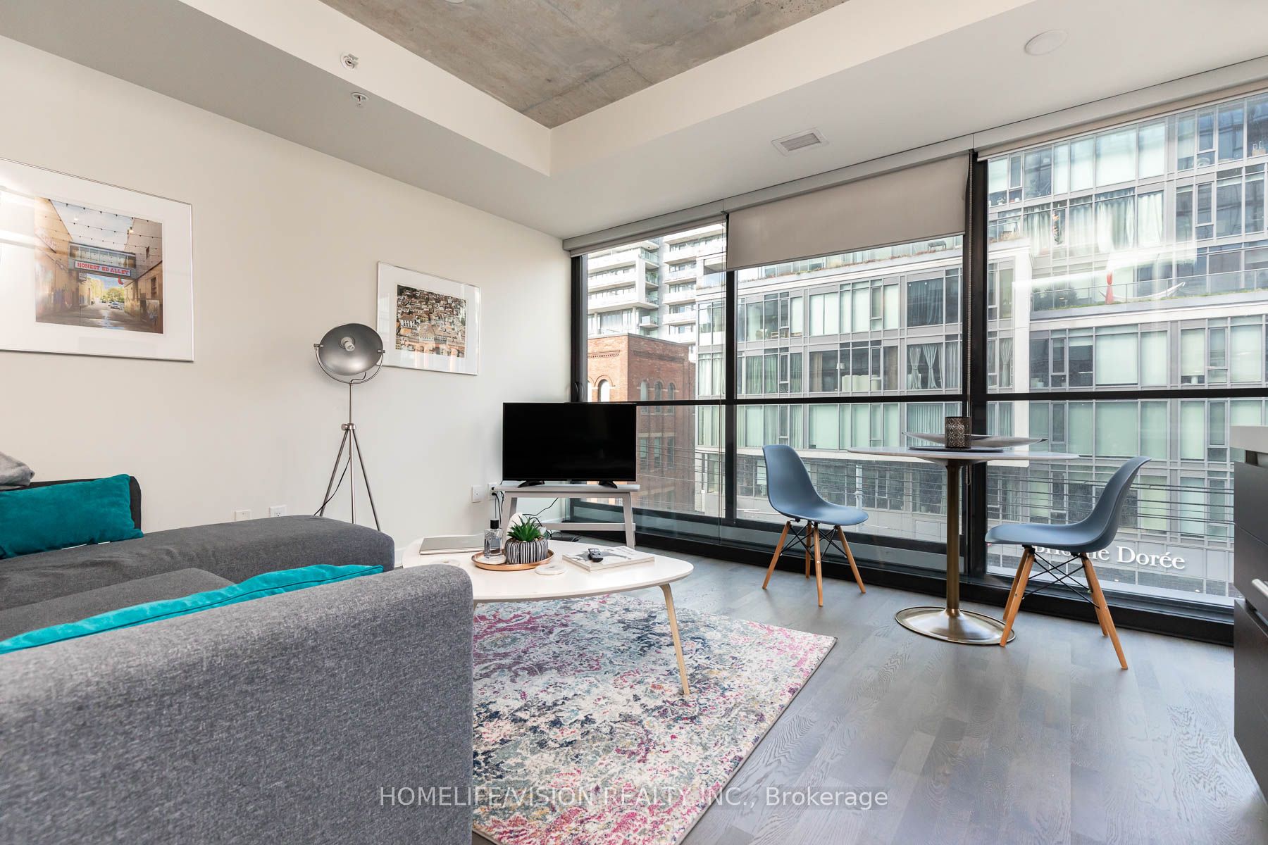 629 King Street W 323, Toronto, ON M5V 1M5 photo 3
