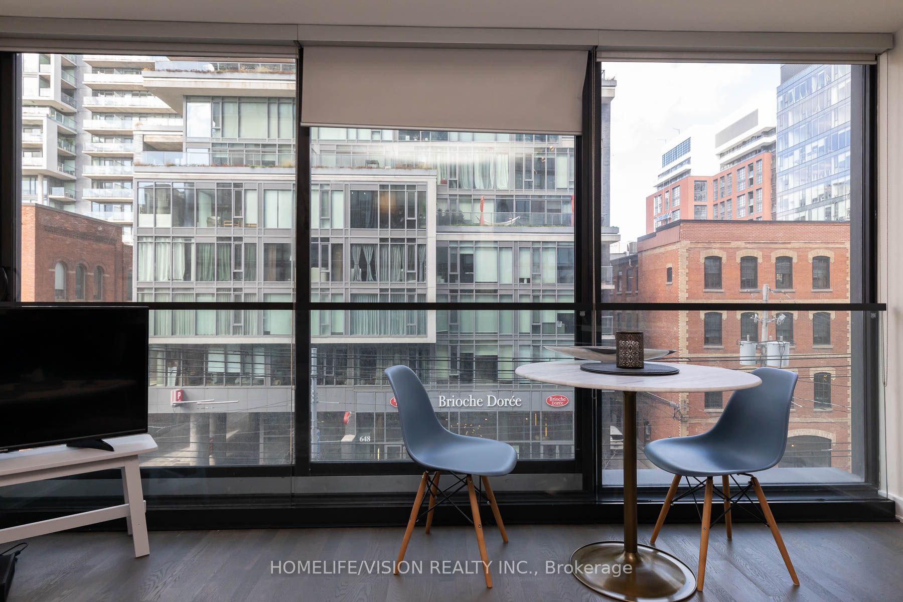 629 King Street W 323, Toronto, ON M5V 1M5 photo 5