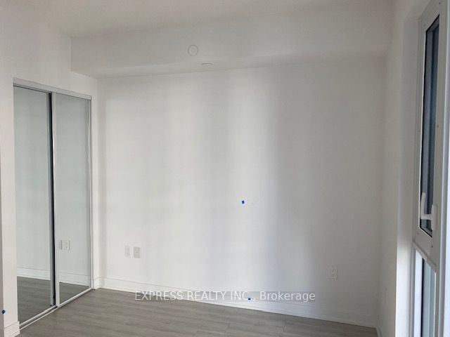 230 Simcoe Street 2911, Toronto, ON M5T 0G7 photo 4
