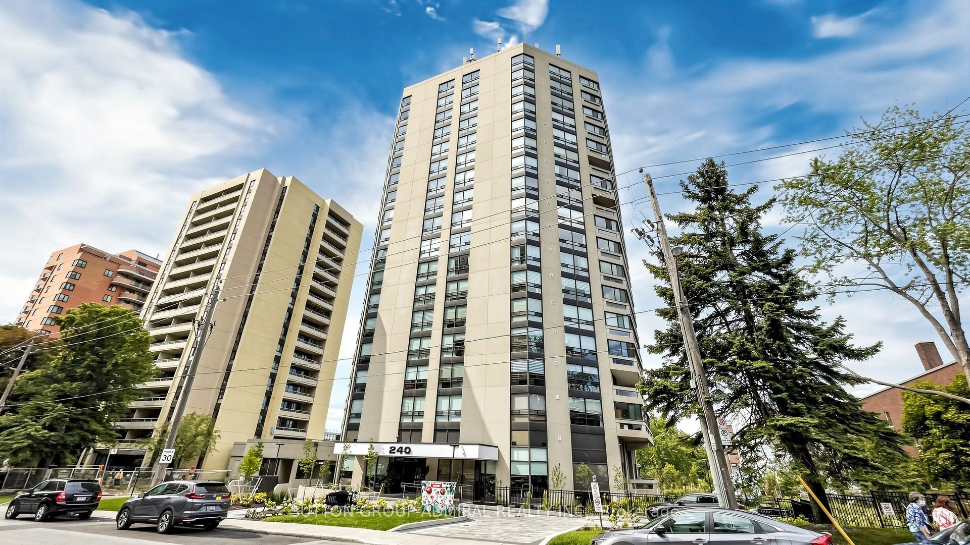 240 Heath Street W Ph3, Toronto, ON M5P 3L5