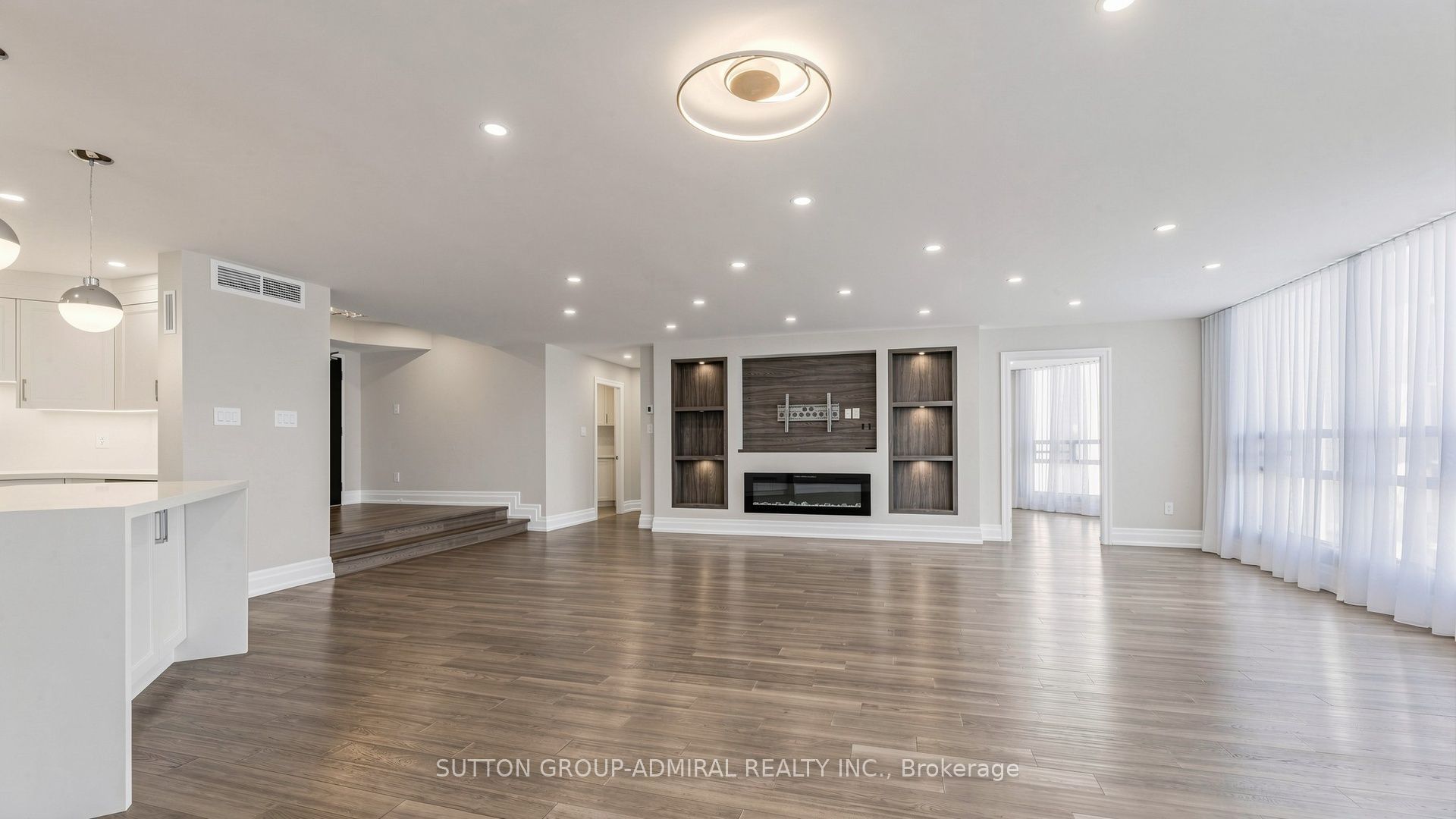 240 Heath Street W Ph3, Toronto, ON M5P 3L5 photo 5