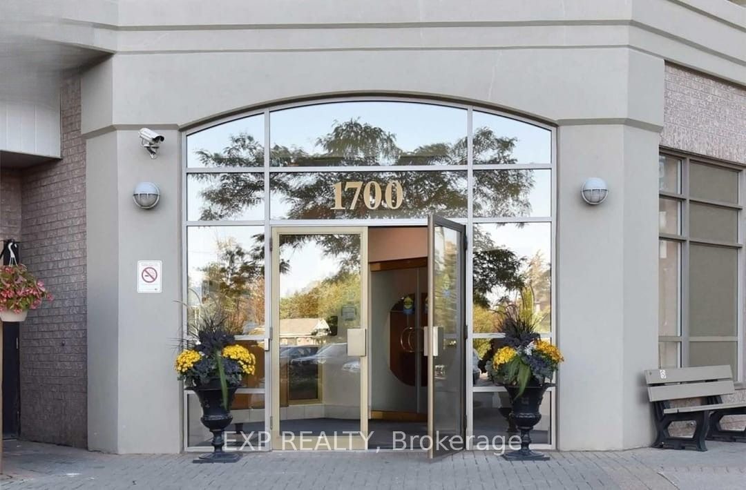 1700 Eglinton Avenue E 522, Toronto, ON M4A 1J7 photo 3