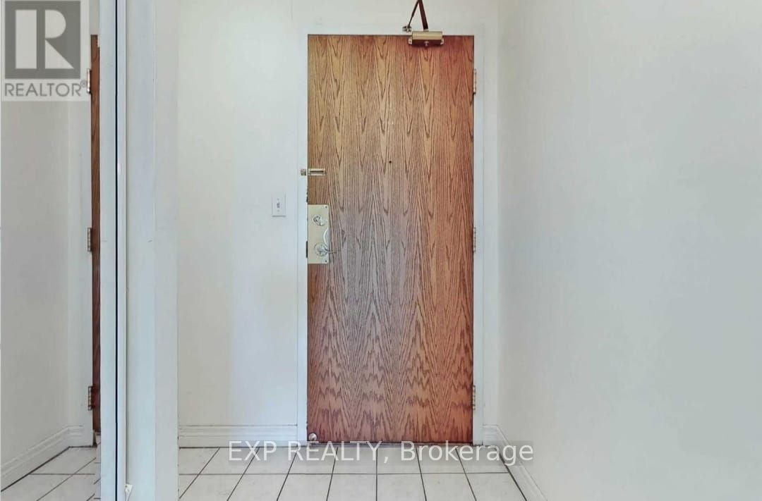 1700 Eglinton Avenue E 522, Toronto, ON M4A 1J7 photo 4