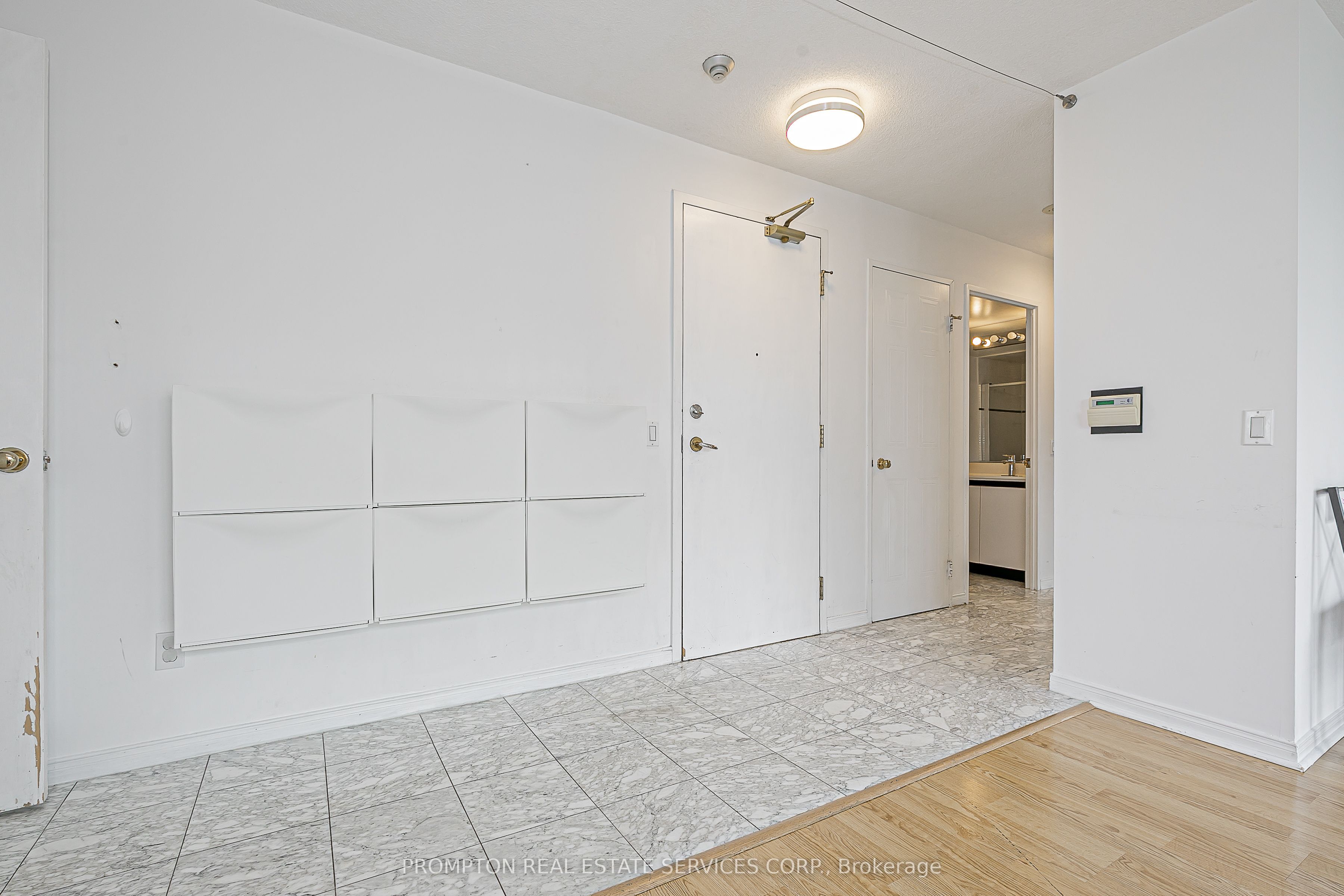238 Doris Avenue 2009, Toronto, ON M2N 6W1 photo 4