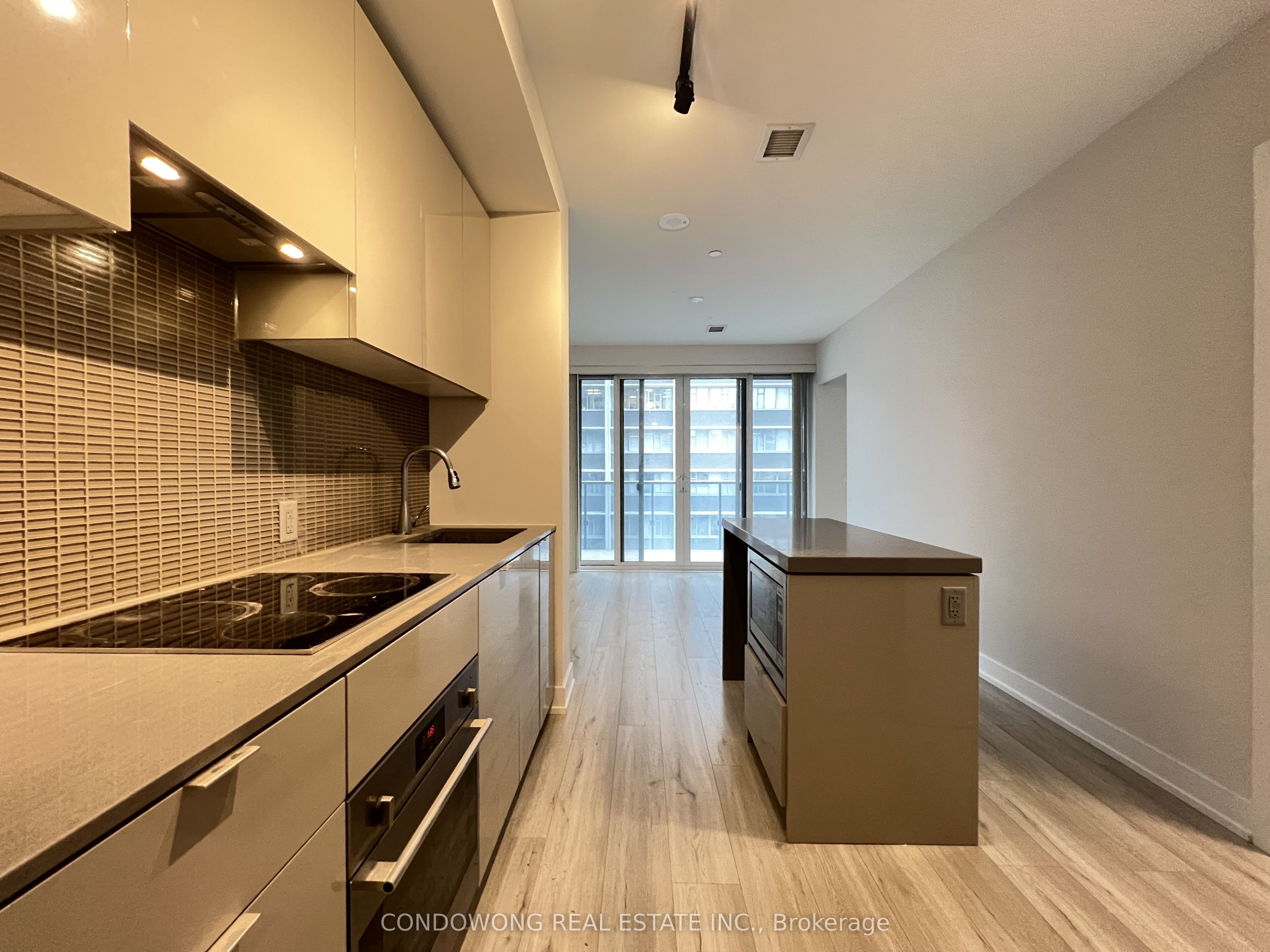 7 Grenville Street 1110, Toronto, ON M4Y 0E9 photo 4