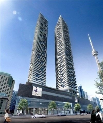 88 Harbour Street 6806, Toronto, ON M5J 0C3