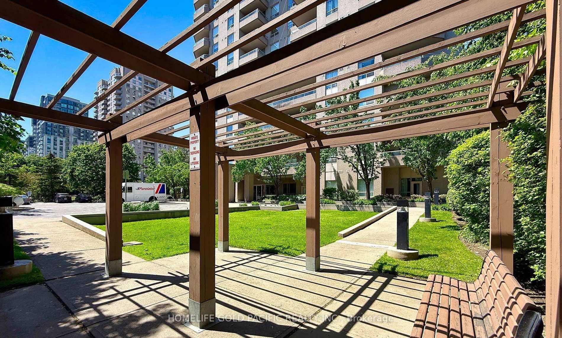 35 Empress Avenue 909, Toronto, ON M2N 6T3 photo 3