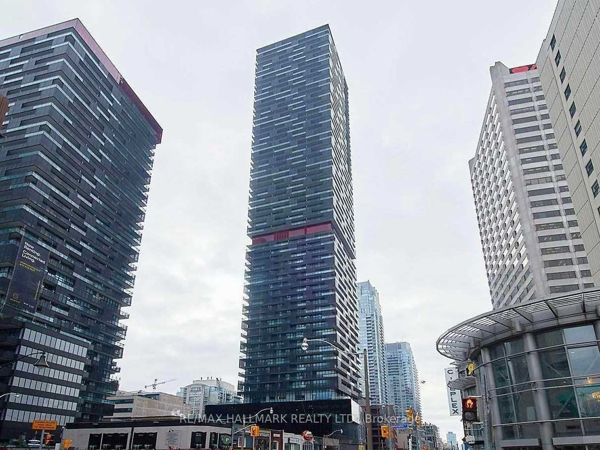 8 Eglinton Avenue E 604, Toronto, ON M4P 1A6