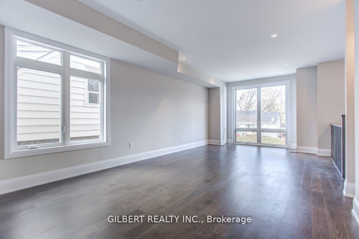 35B Marquette Avenue, Toronto, ON M6A 1X8 photo 3