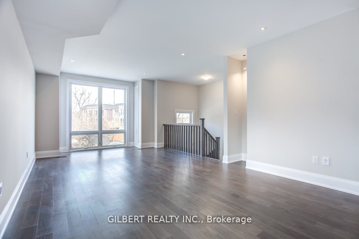 35B Marquette Avenue, Toronto, ON M6A 1X8 photo 5