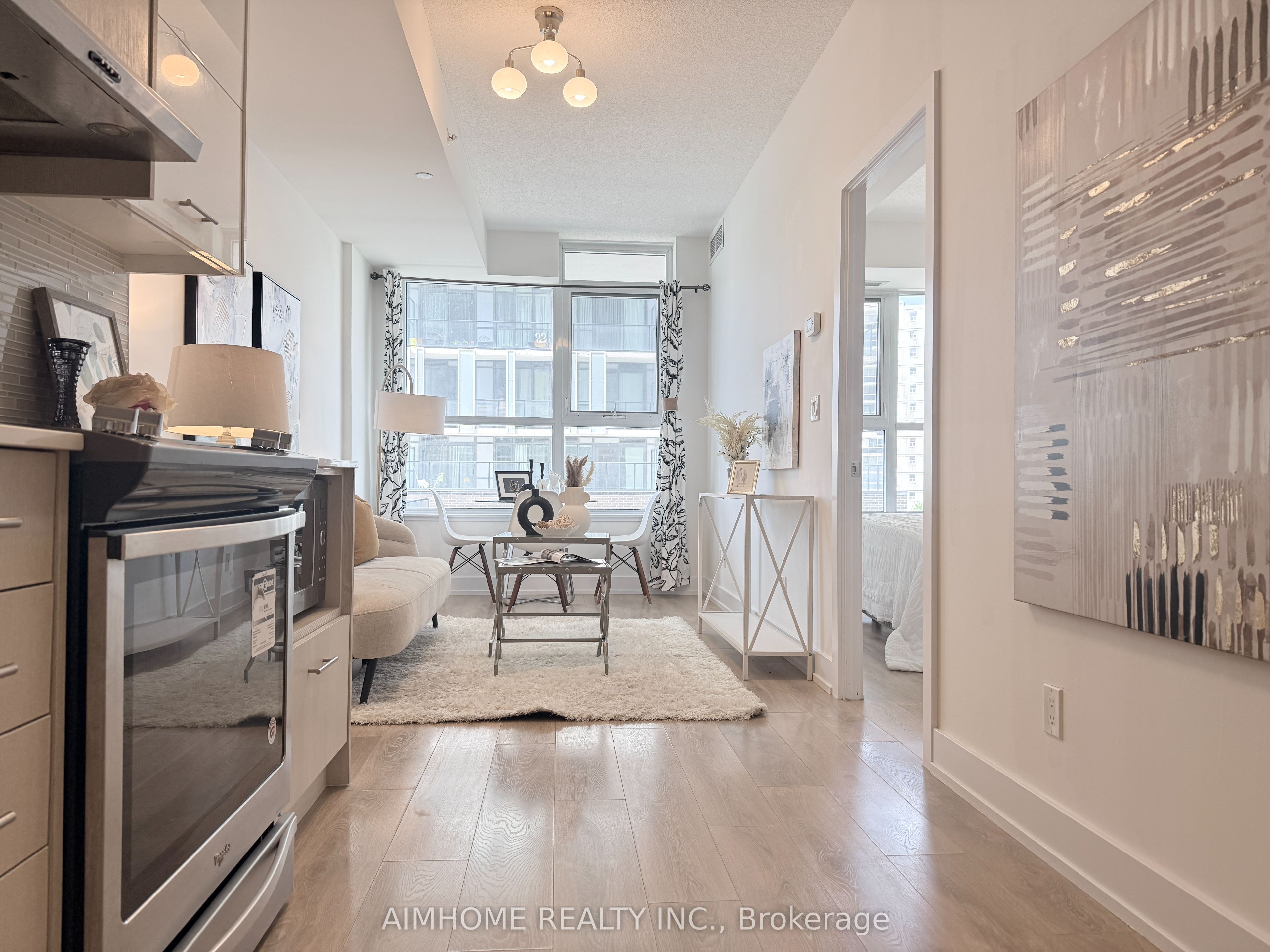 150 Fairview Mall Drive 504, Toronto, ON M2J 0E7 photo 5