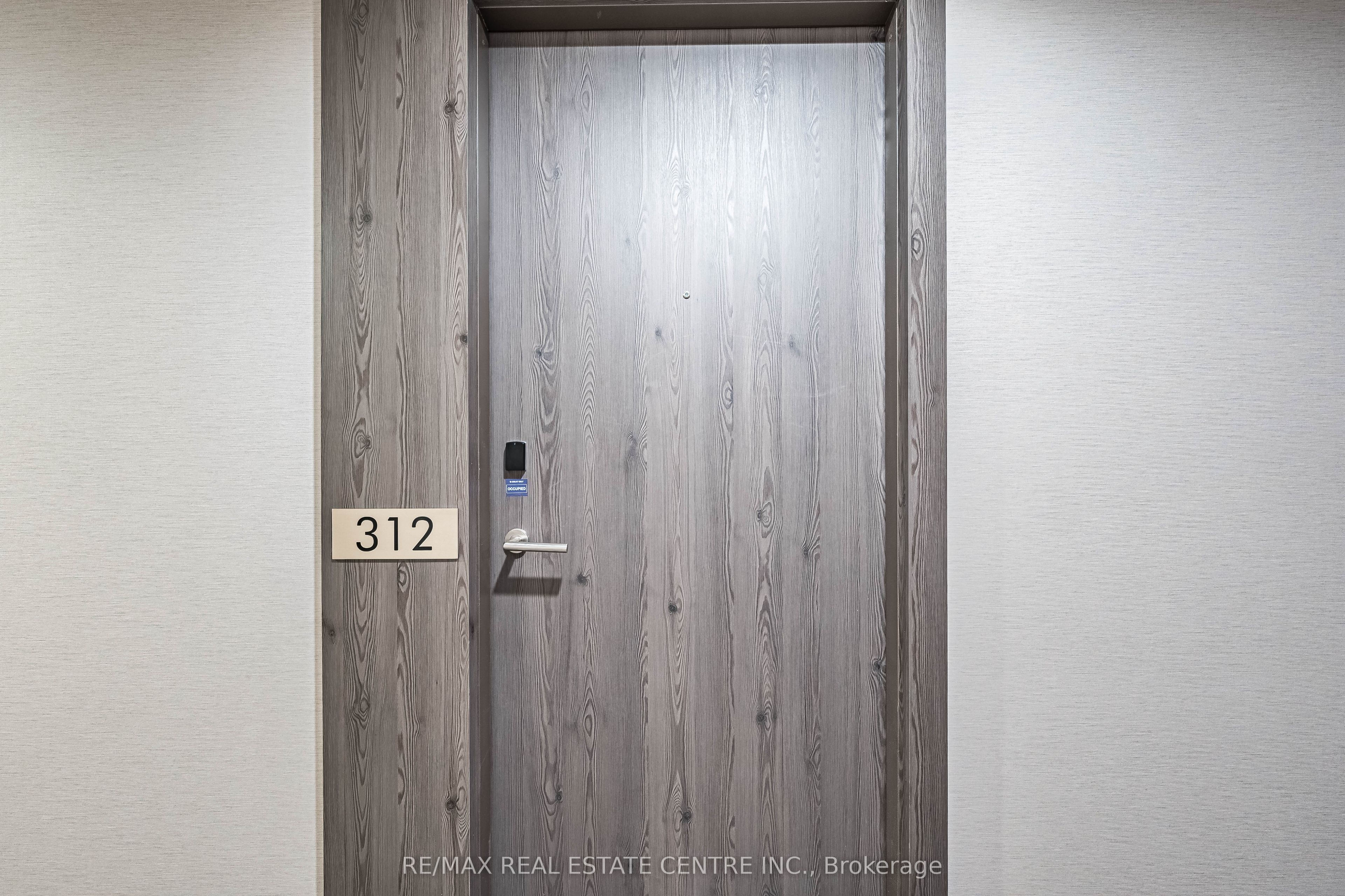 25 Richmond Street E 312, Toronto, ON M5C 1N7 photo 2