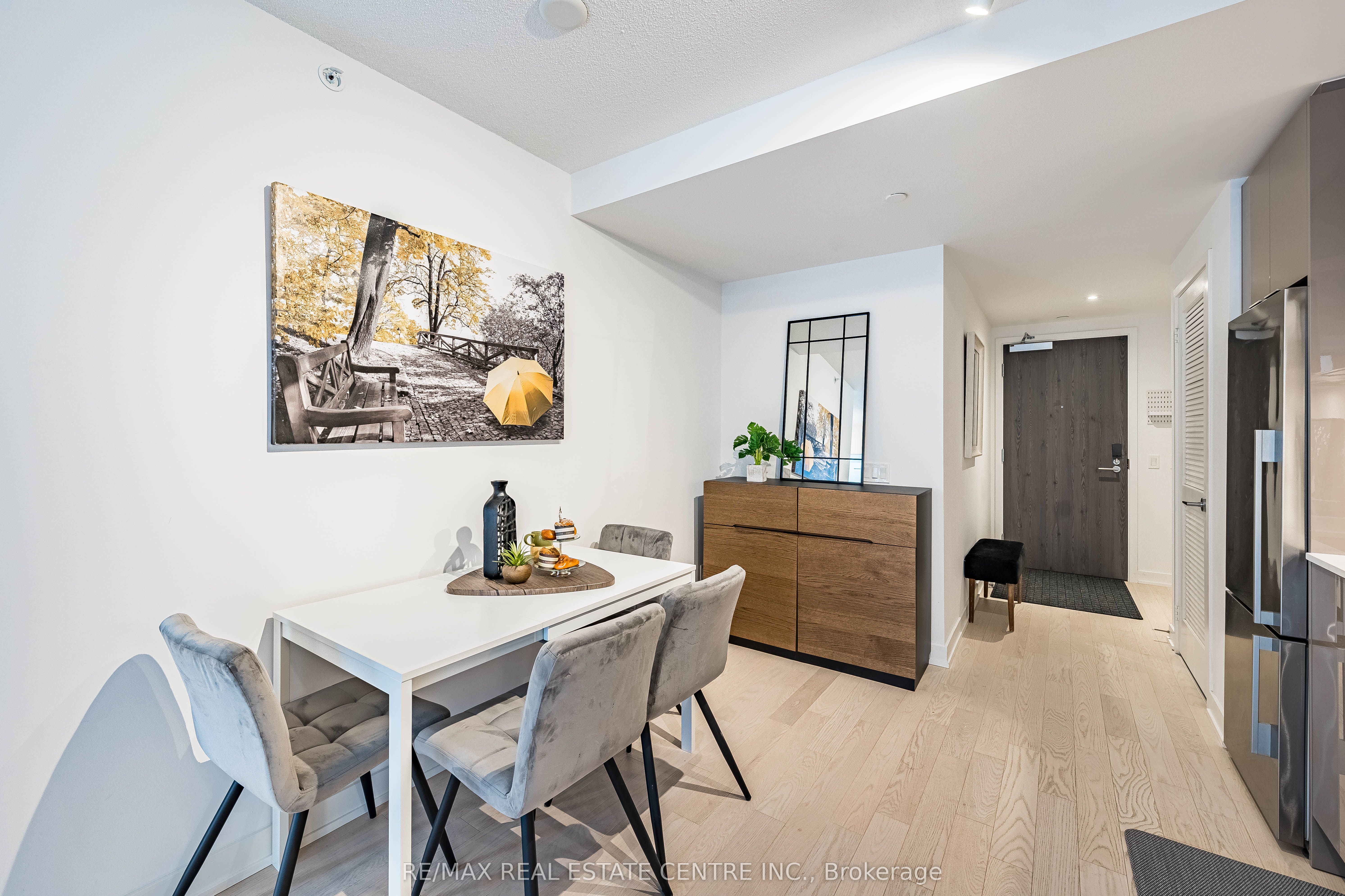 25 Richmond Street E 312, Toronto, ON M5C 1N7 photo 3