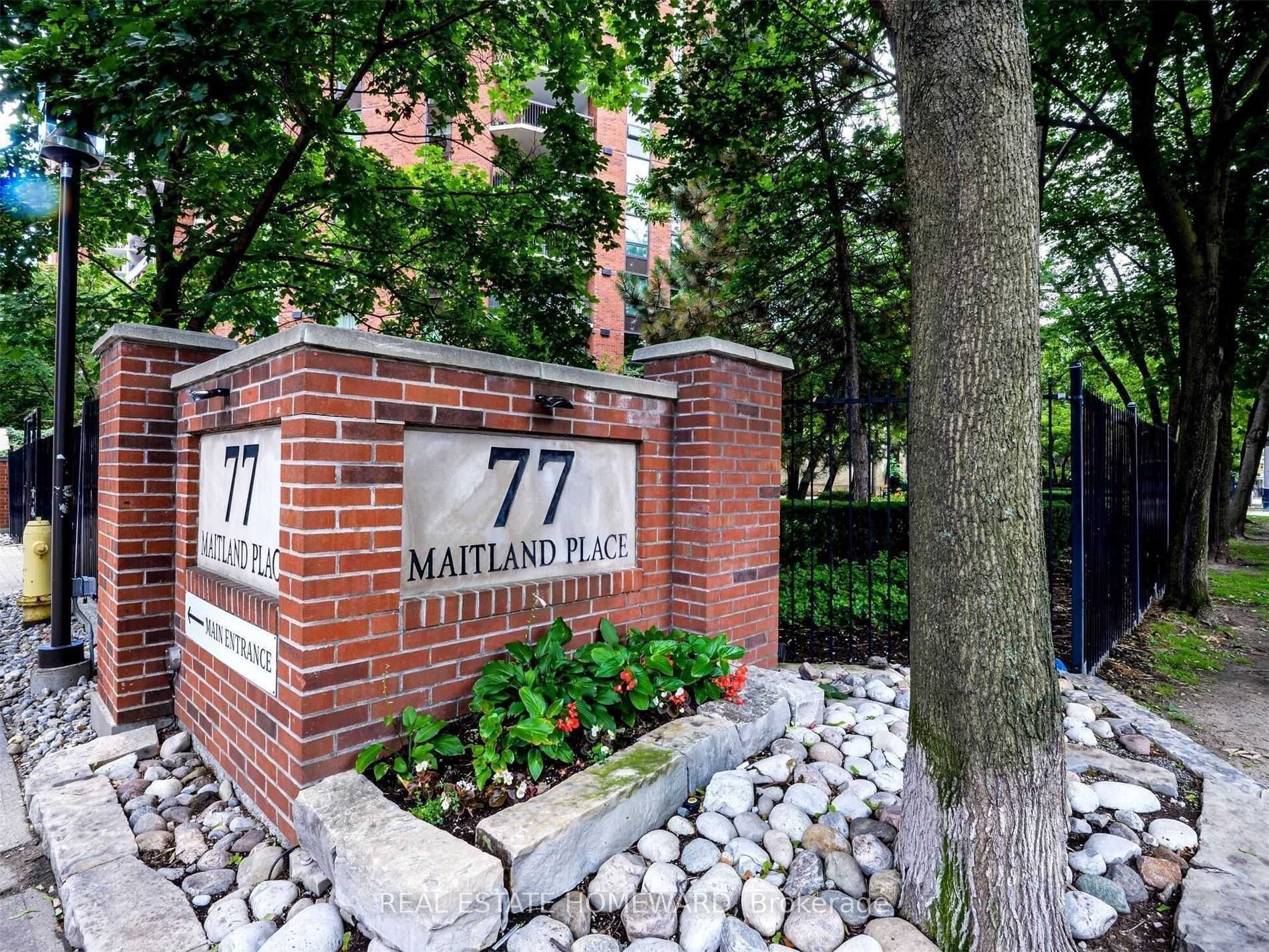 77 Maitland Place 1219, Toronto, ON M4Y 2V6 photo 2