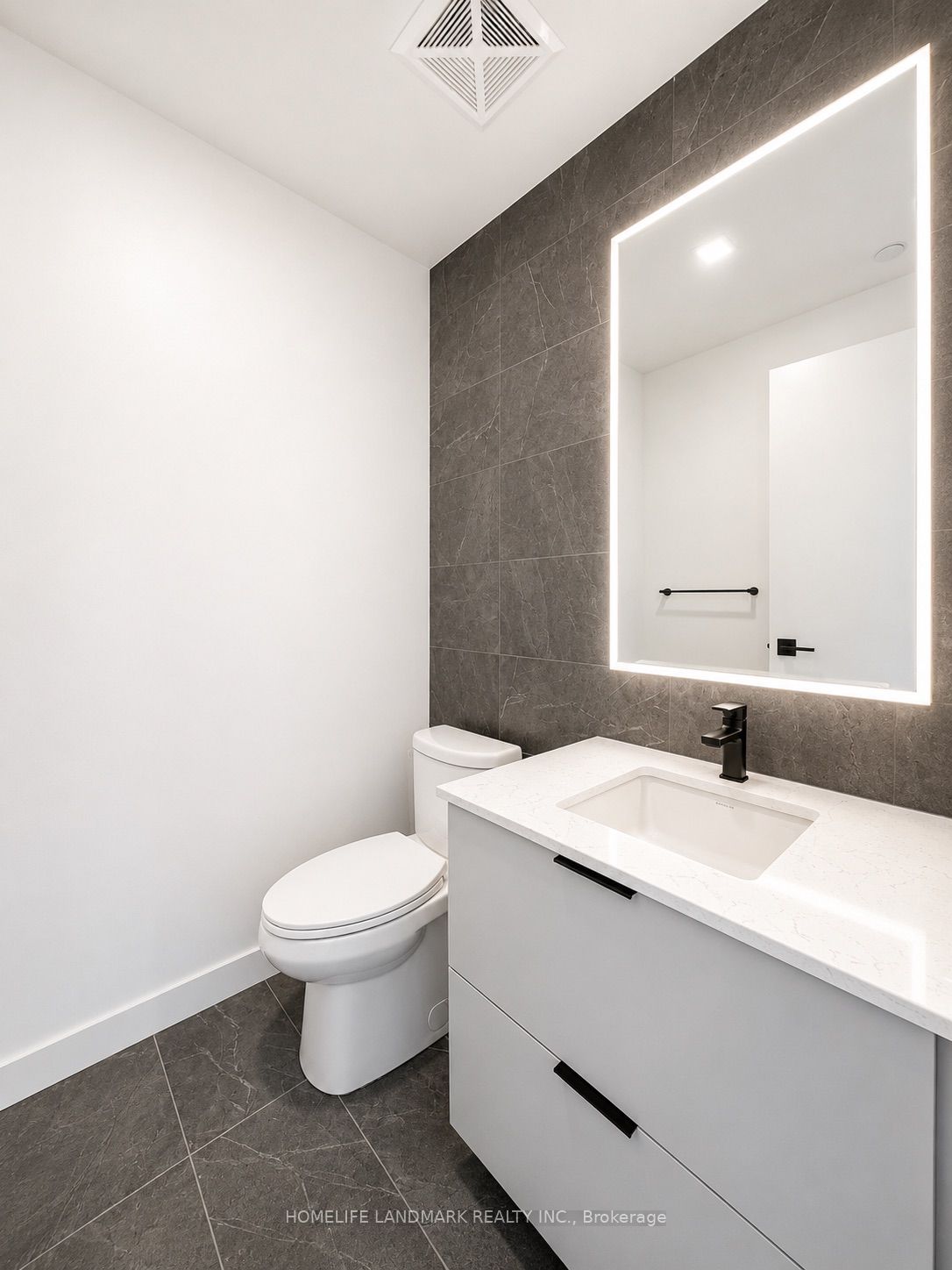 609 Sherbourne Street 3904, Toronto, ON M4X 0A4 photo 5
