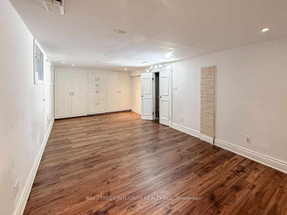 275 Estelle Avenue Lower, Toronto, ON M2N 5J4 photo 5
