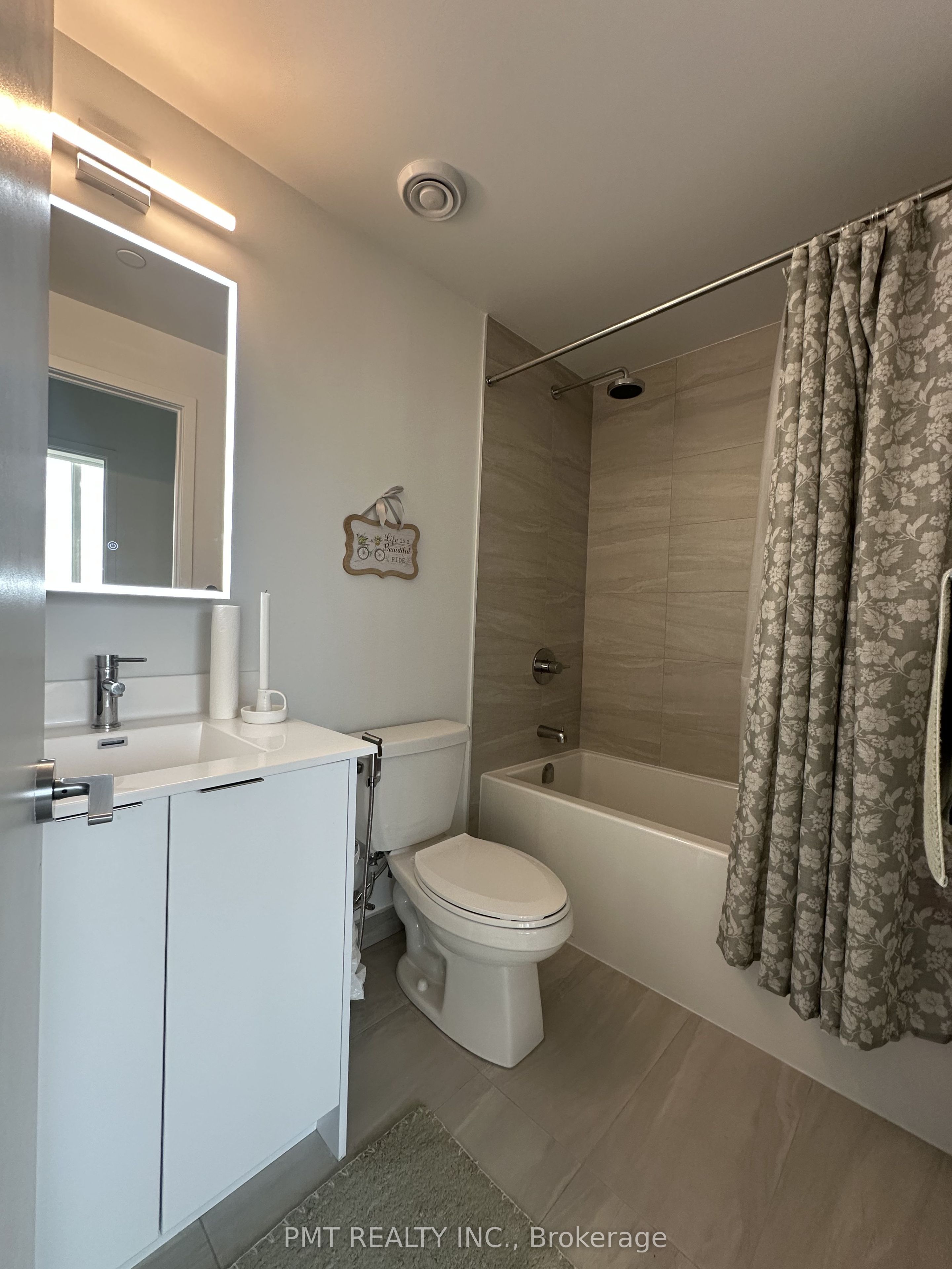 181 Sheppard Avenue E 801, Toronto, ON M2N 3A6 photo 5