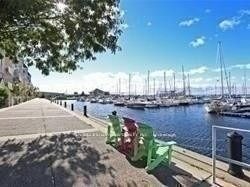 90 Stadium Road 809, Toronto, ON M5V 3W5