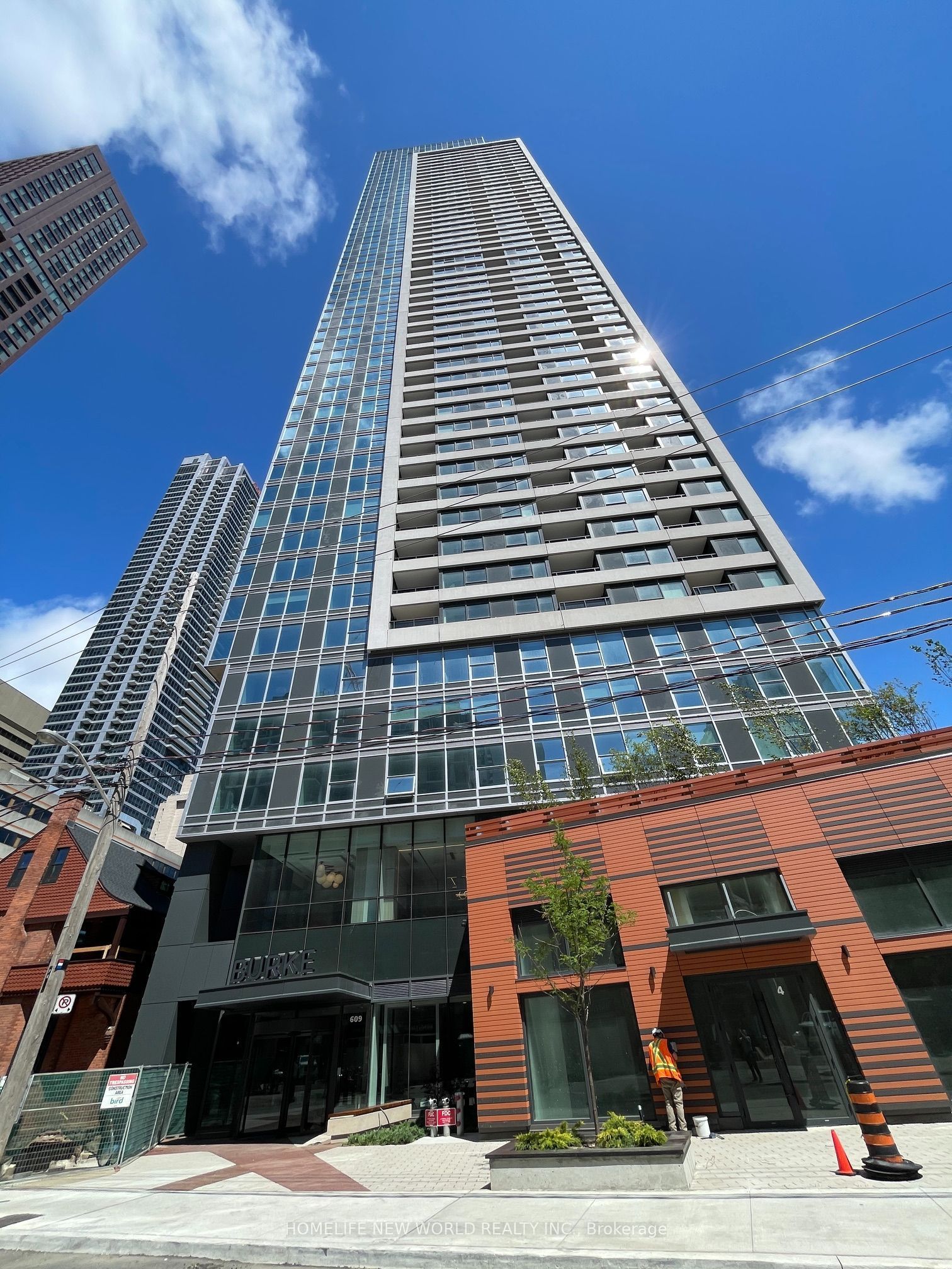 609 Sherbourne Street 4310, Toronto, ON M4X 0A4 photo 3