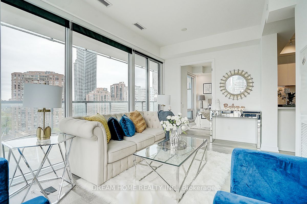 3 Gloucester Street 1809, Toronto, ON M4Y 0C6