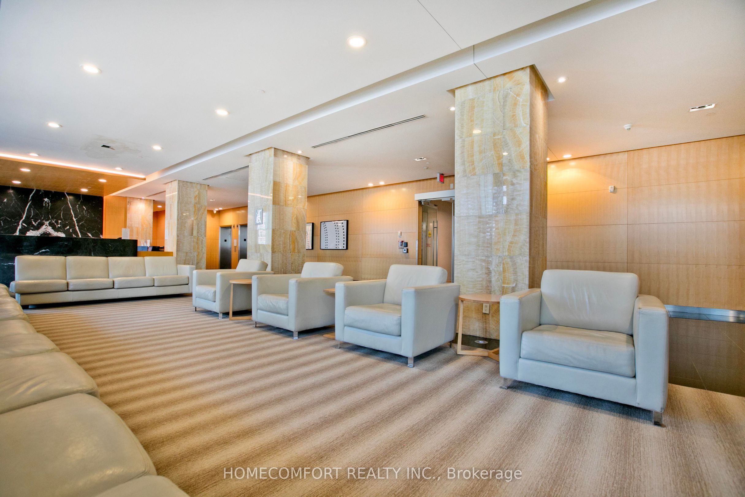 55 Bremner Boulevard 4107, Toronto, ON M5J 0A6 photo 2