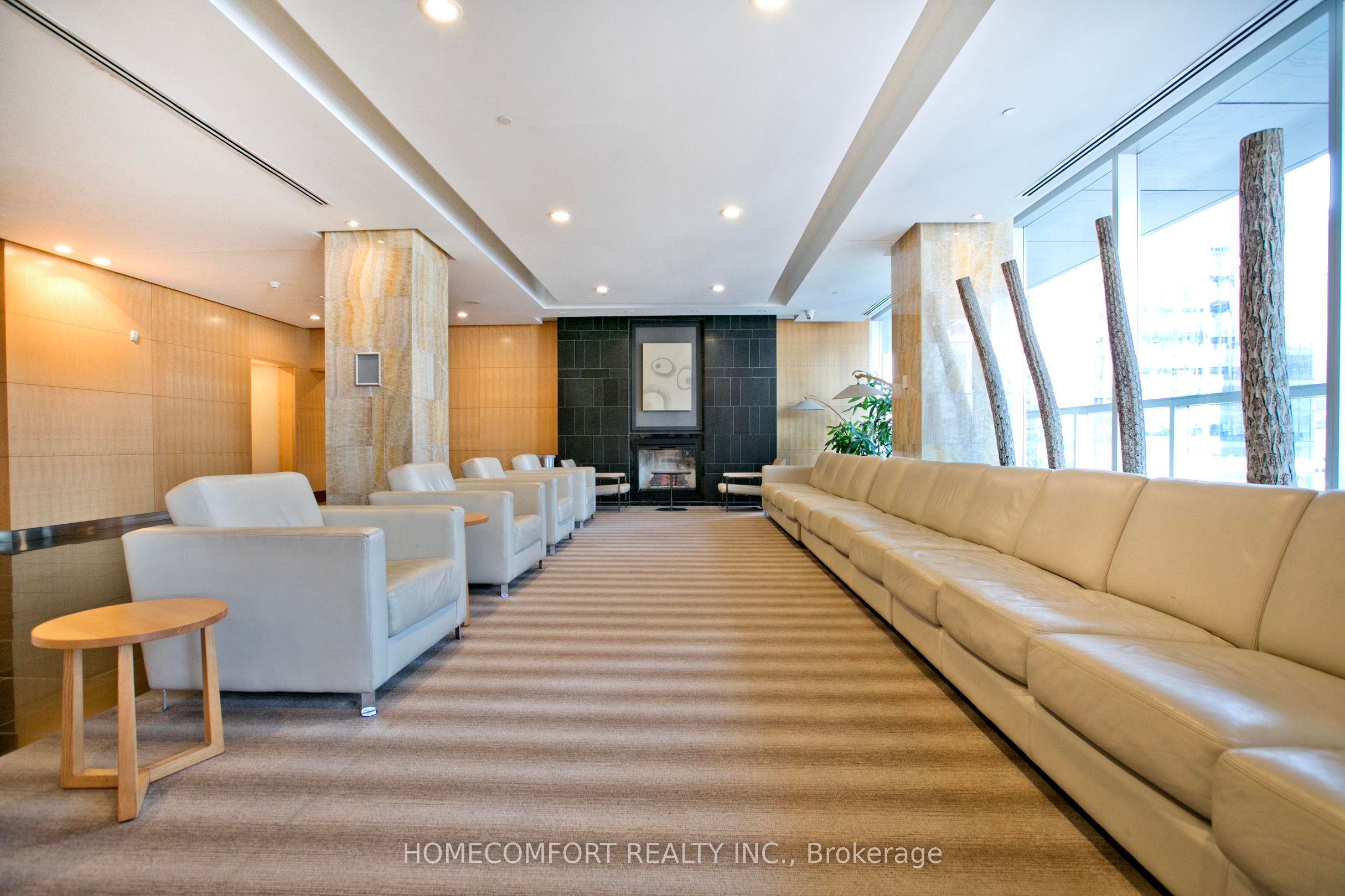 55 Bremner Boulevard 4107, Toronto, ON M5J 0A6 photo 3