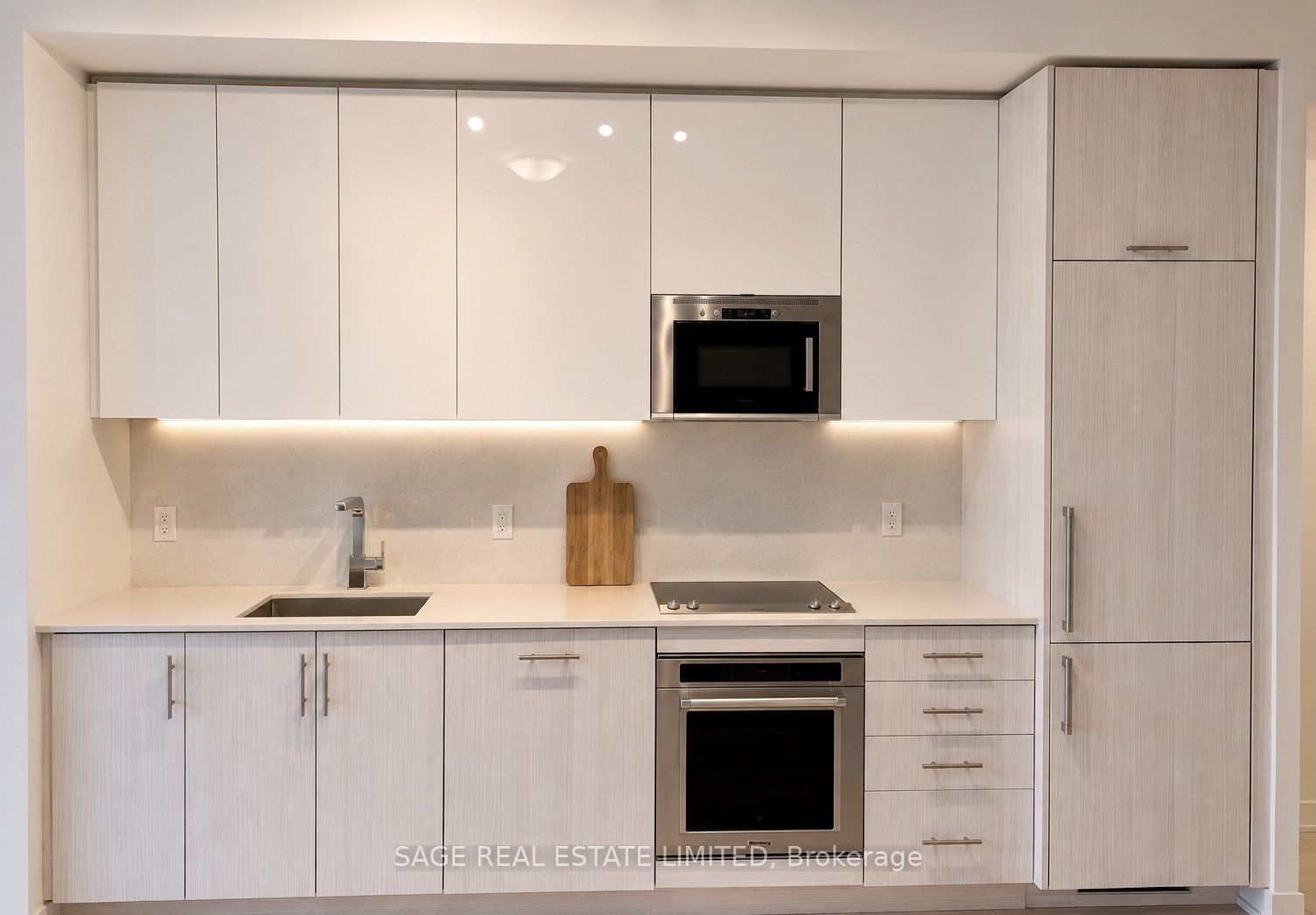 330 Richmond Street W 1606, Toronto, ON M5V 0M4 photo 5