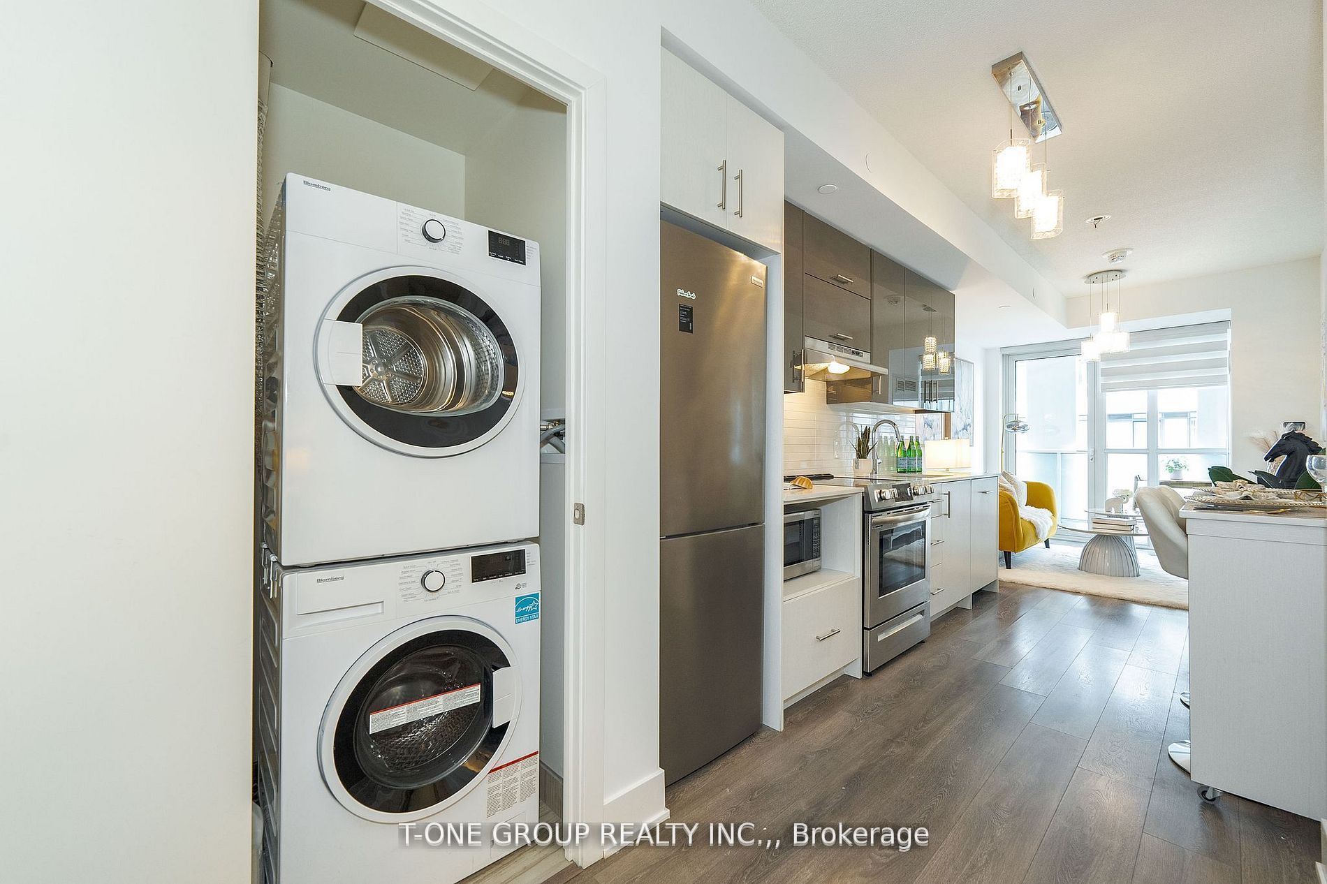 188 Fairview Mall Drive 915, Toronto, ON M2J 0H7 photo 4
