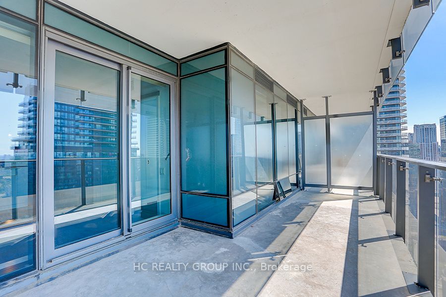 5 St Joseph Street 2906, Toronto, ON M4Y 0B6 photo 5