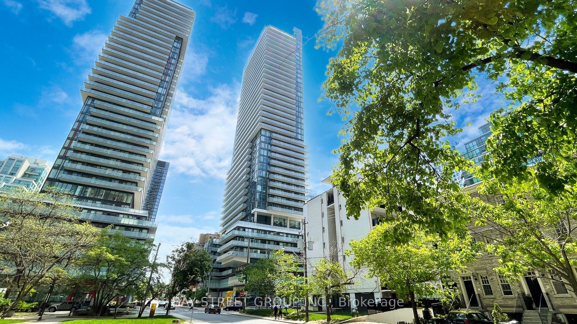 161 Roehampton Avenue 3303, Toronto, ON M4P 0C8