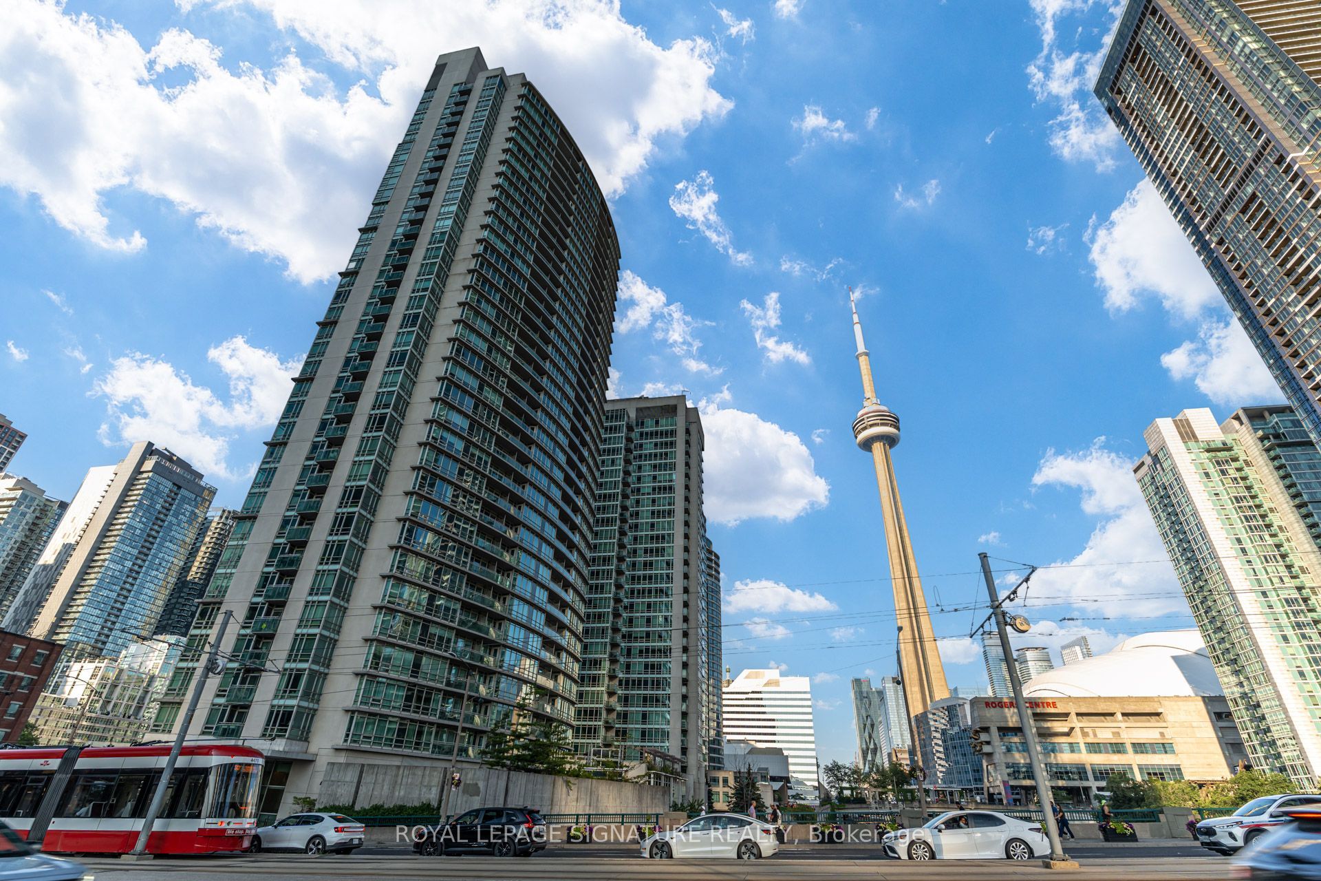 397 Front Street W 3608, Toronto, ON M5V 3S1 photo 2